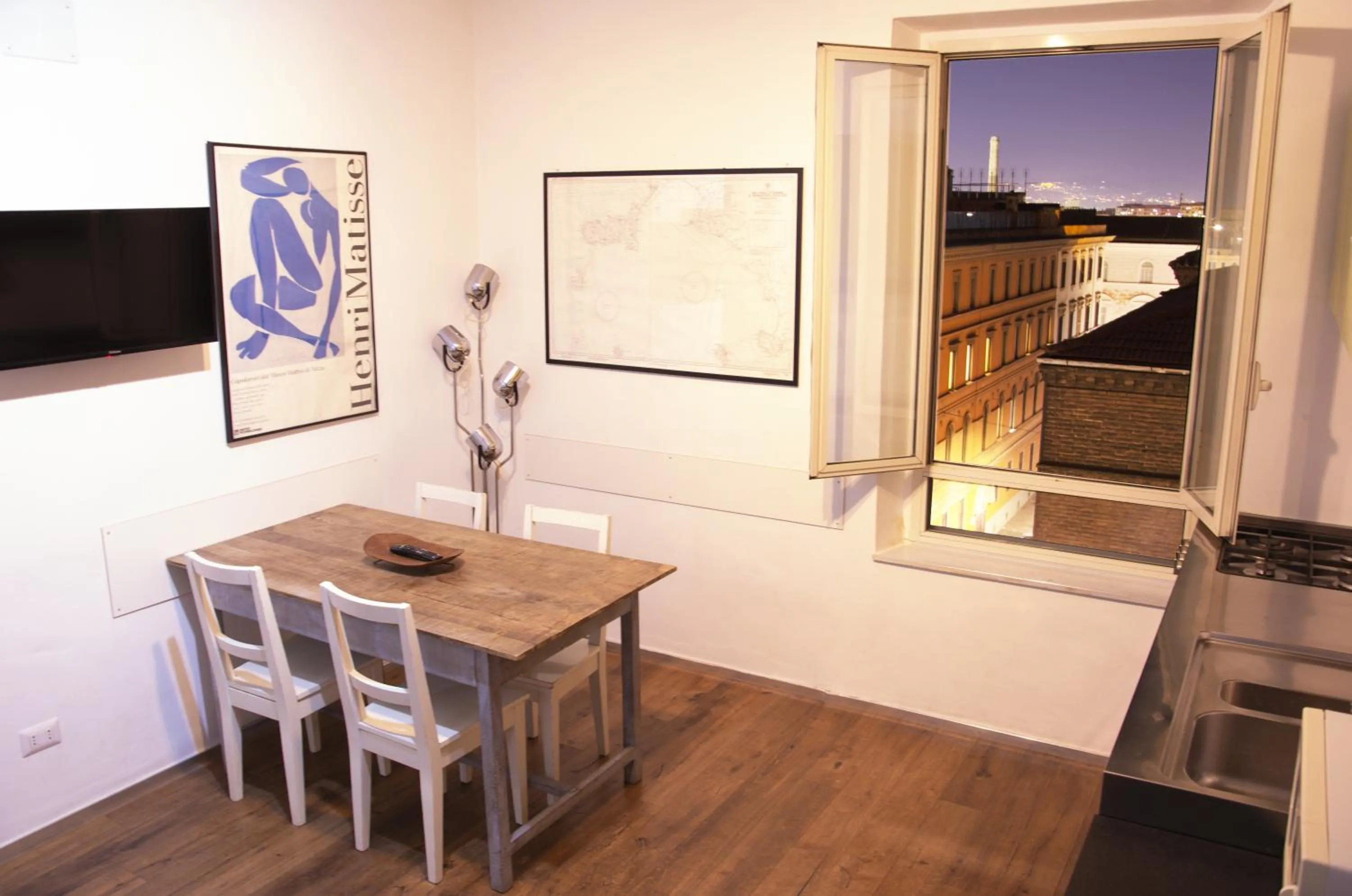 BEACHBAR Apartment in Rome