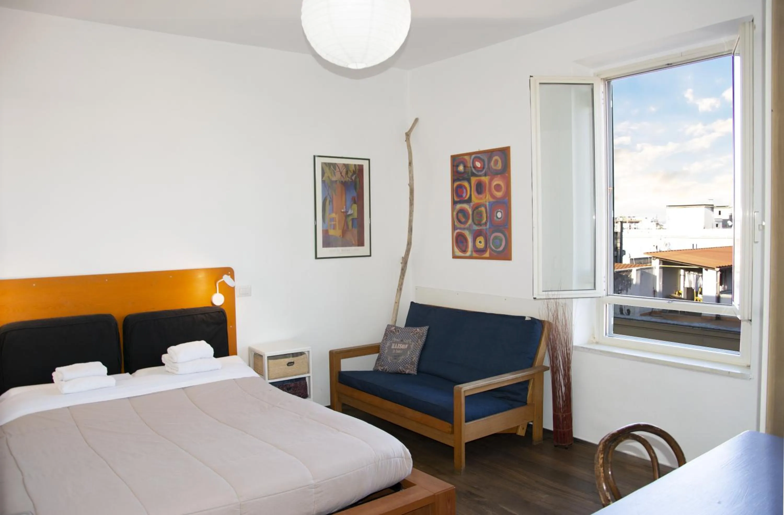 Bed in BEACHBAR Apartment in Rome