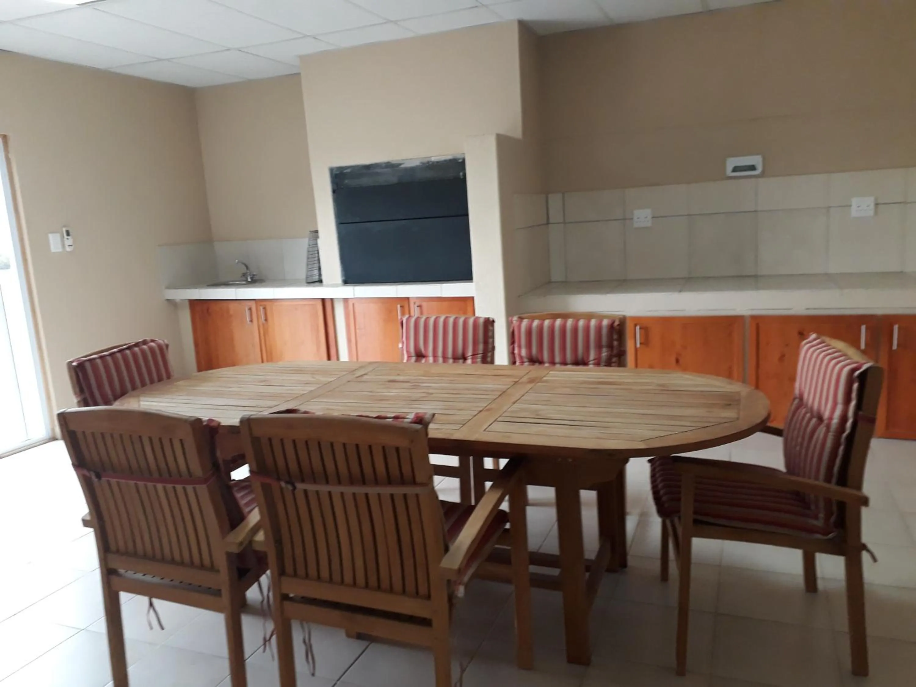 Dining area in Augrabies De Oude Stoor Guesthouse