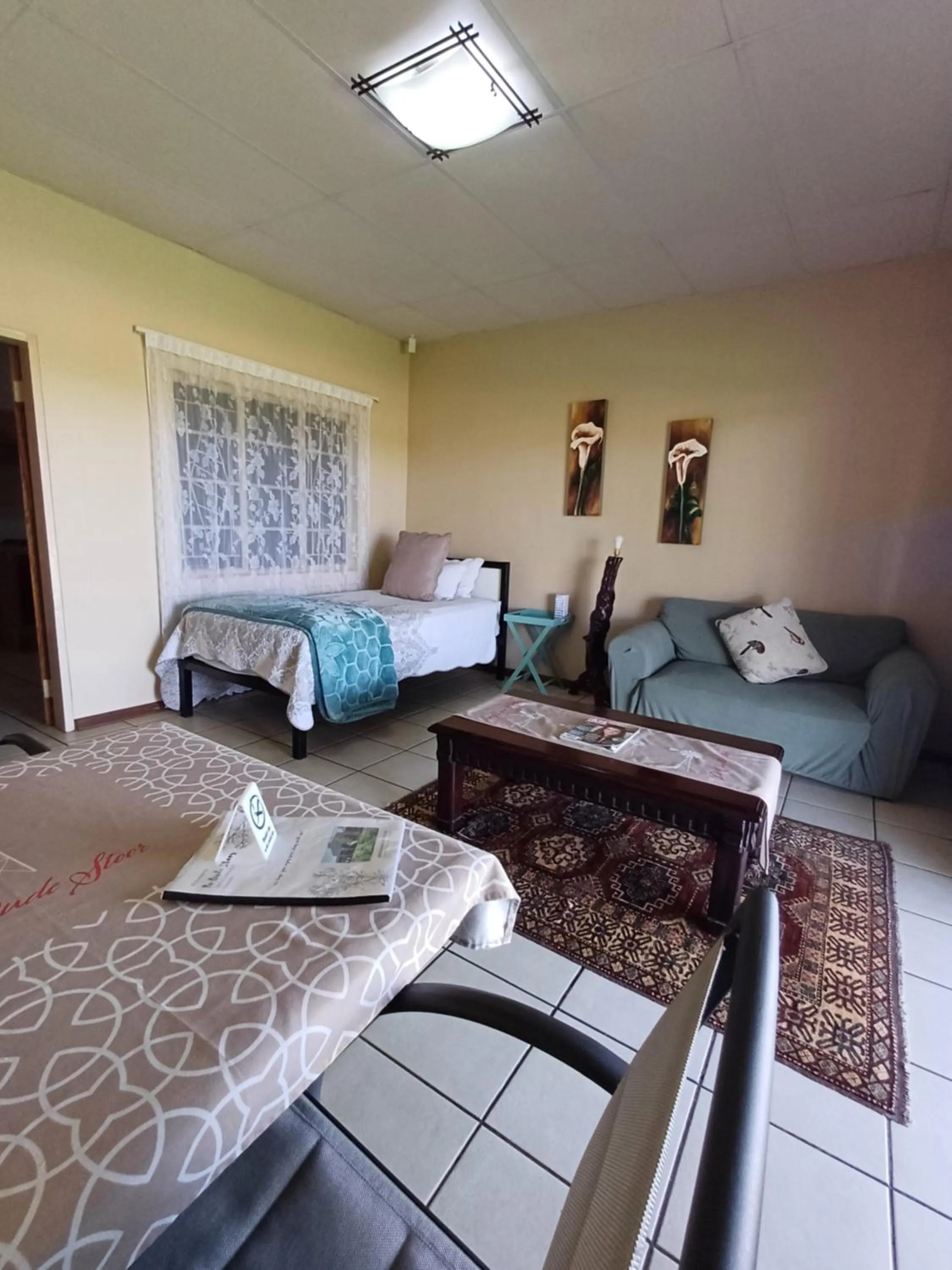 Bed in Augrabies De Oude Stoor Guesthouse