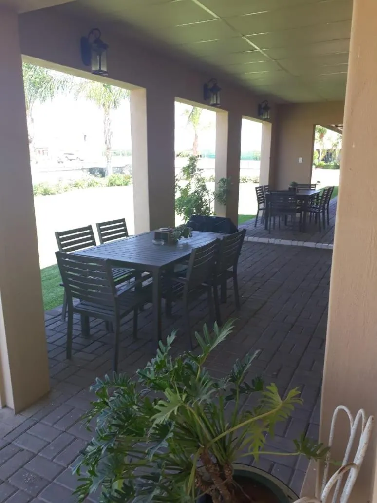 Patio in Augrabies De Oude Stoor Guesthouse