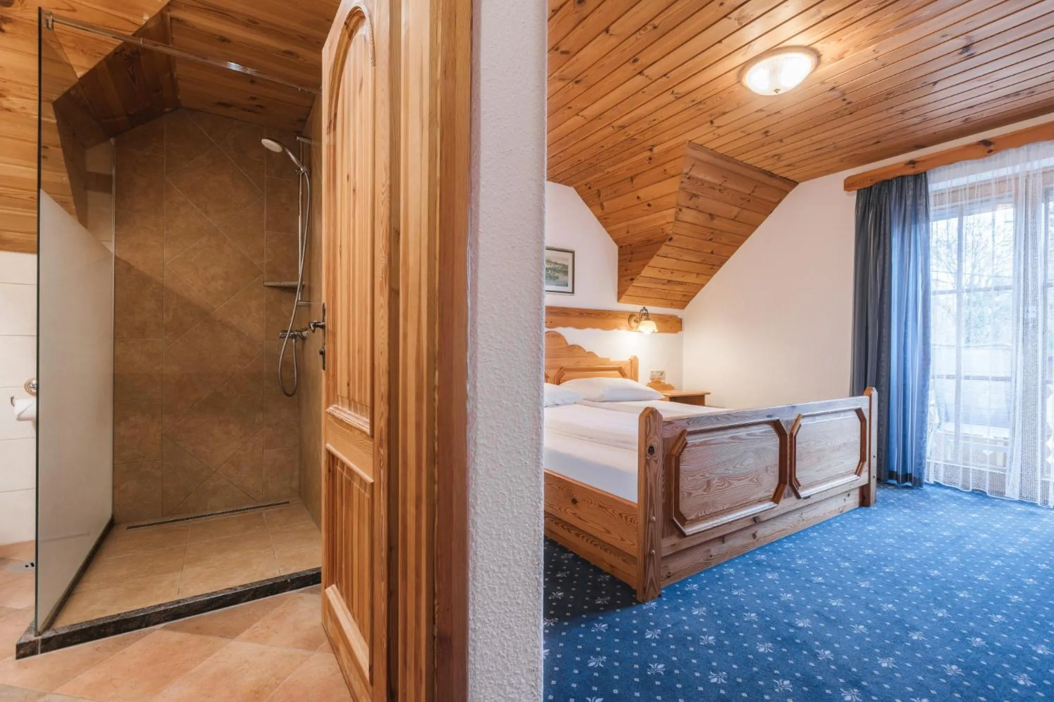 Photo of the whole room, Bed in Garni Hotel Berc