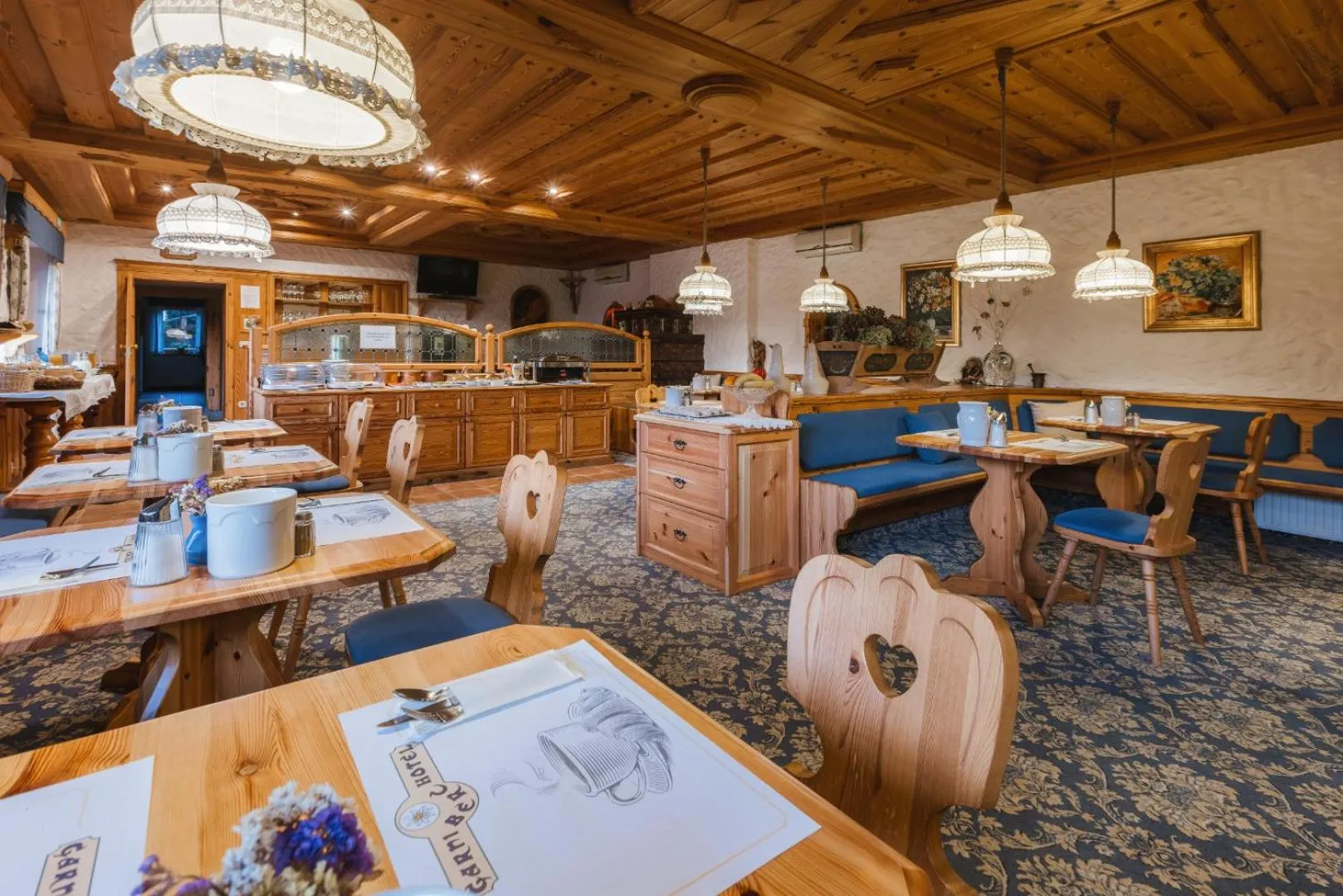 Food and drinks in Garni Hotel Berc