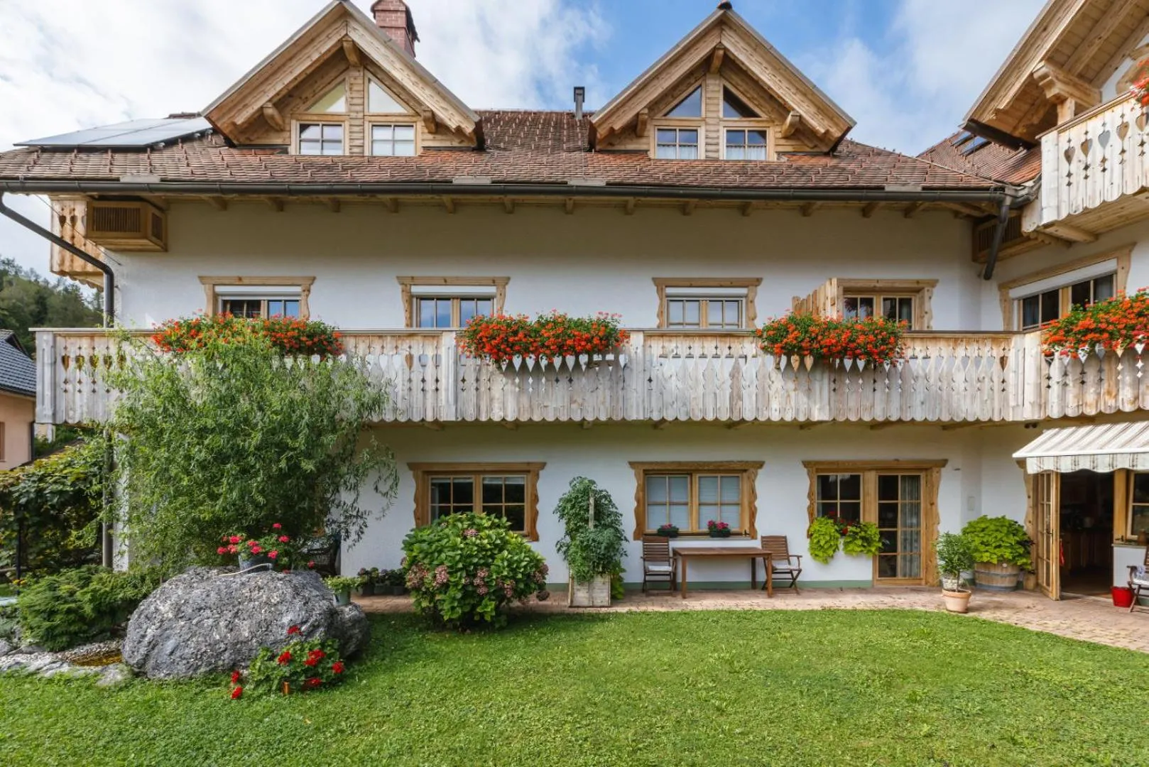 Property building in Garni Hotel Berc