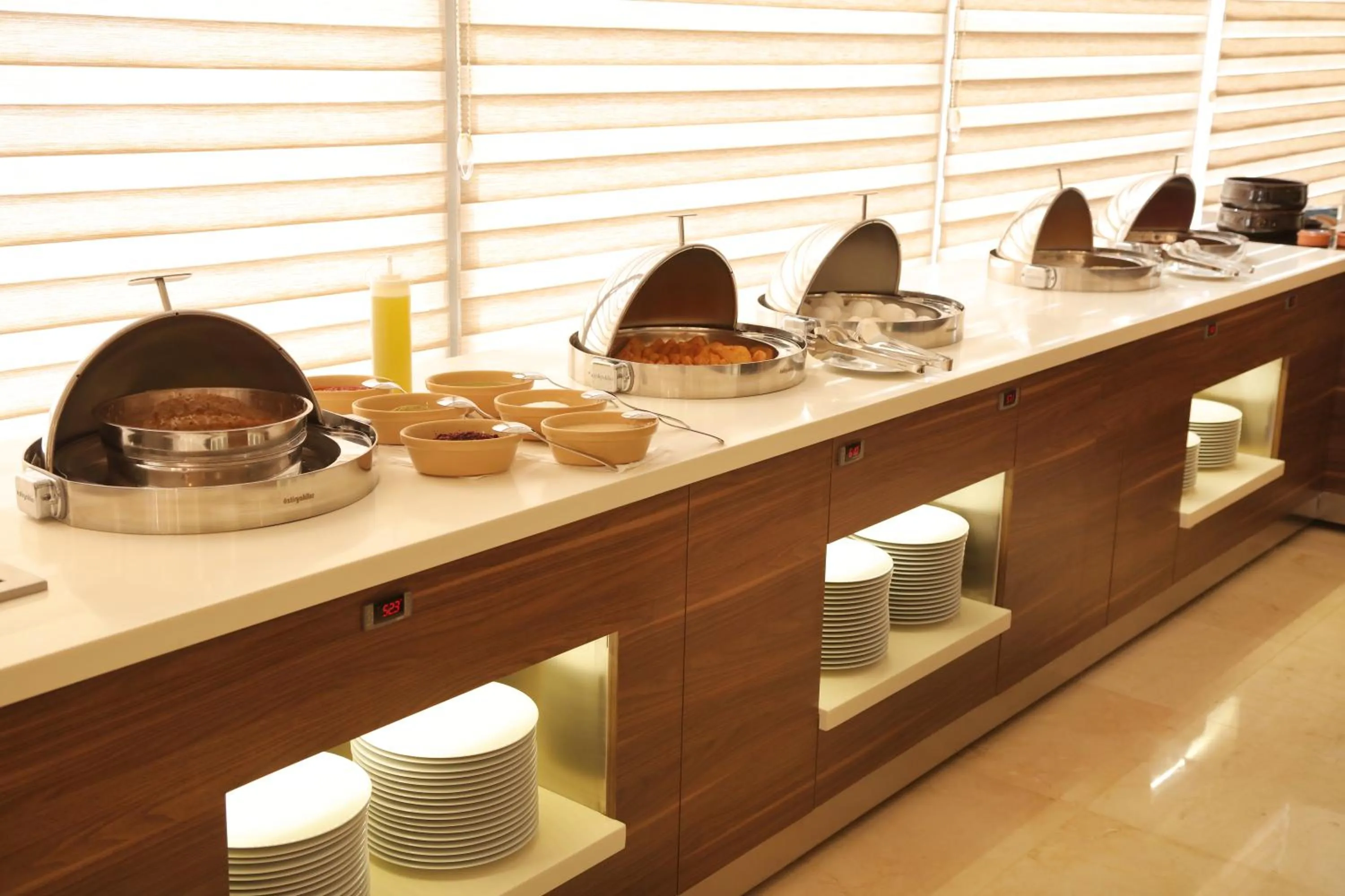 Breakfast in Lacosta Hotel