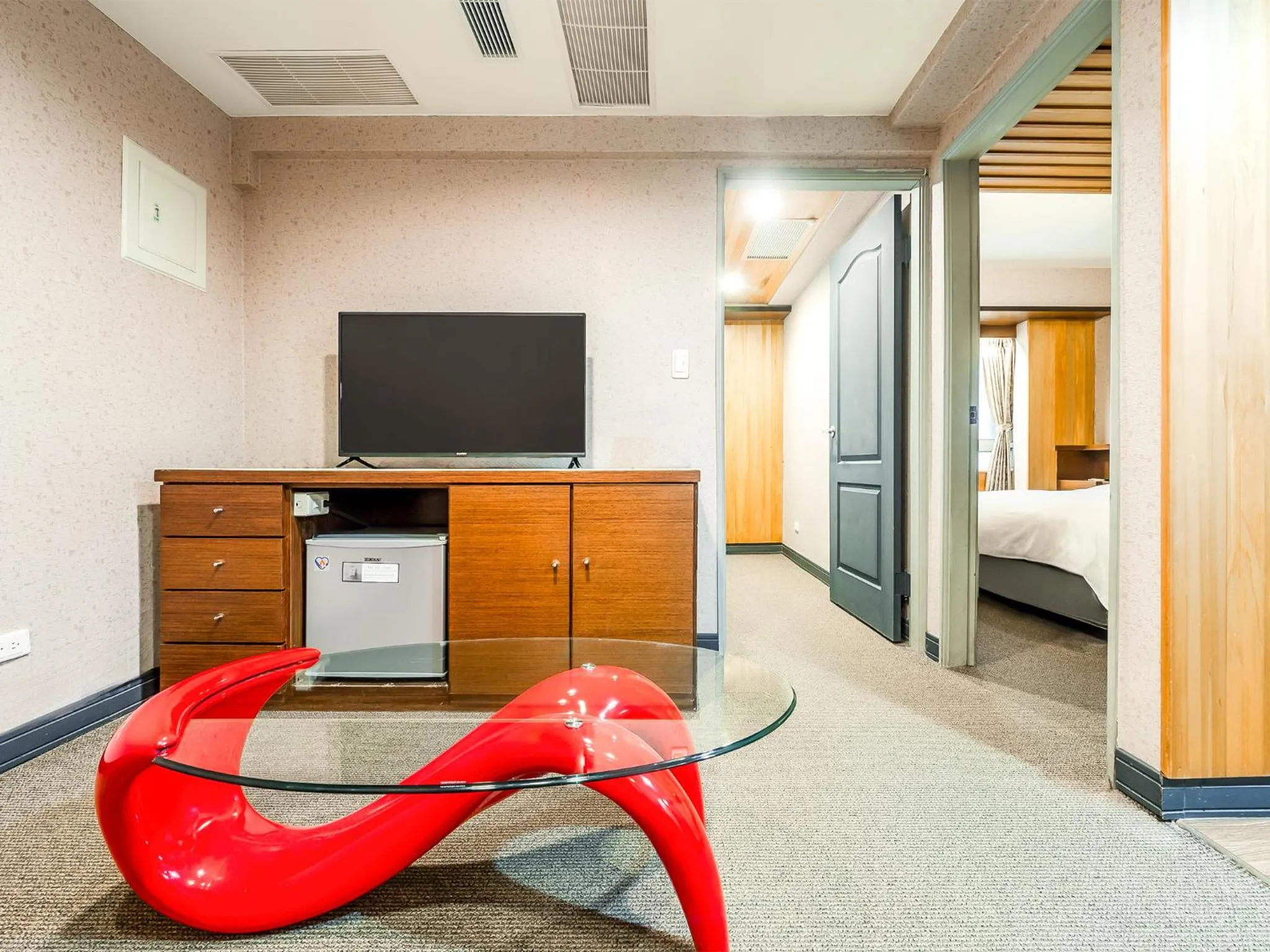 Photo of the whole room, Bed in CHECK inn Express Taichung Fengchia