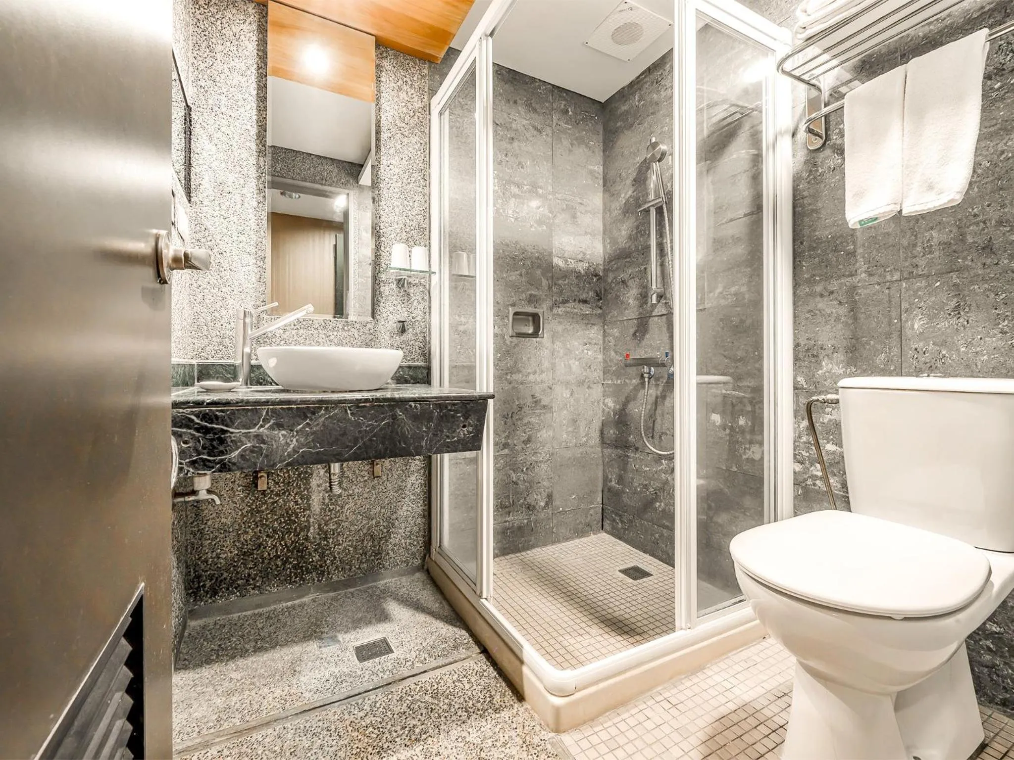 Bathroom in CHECK inn Express Taichung Fengchia