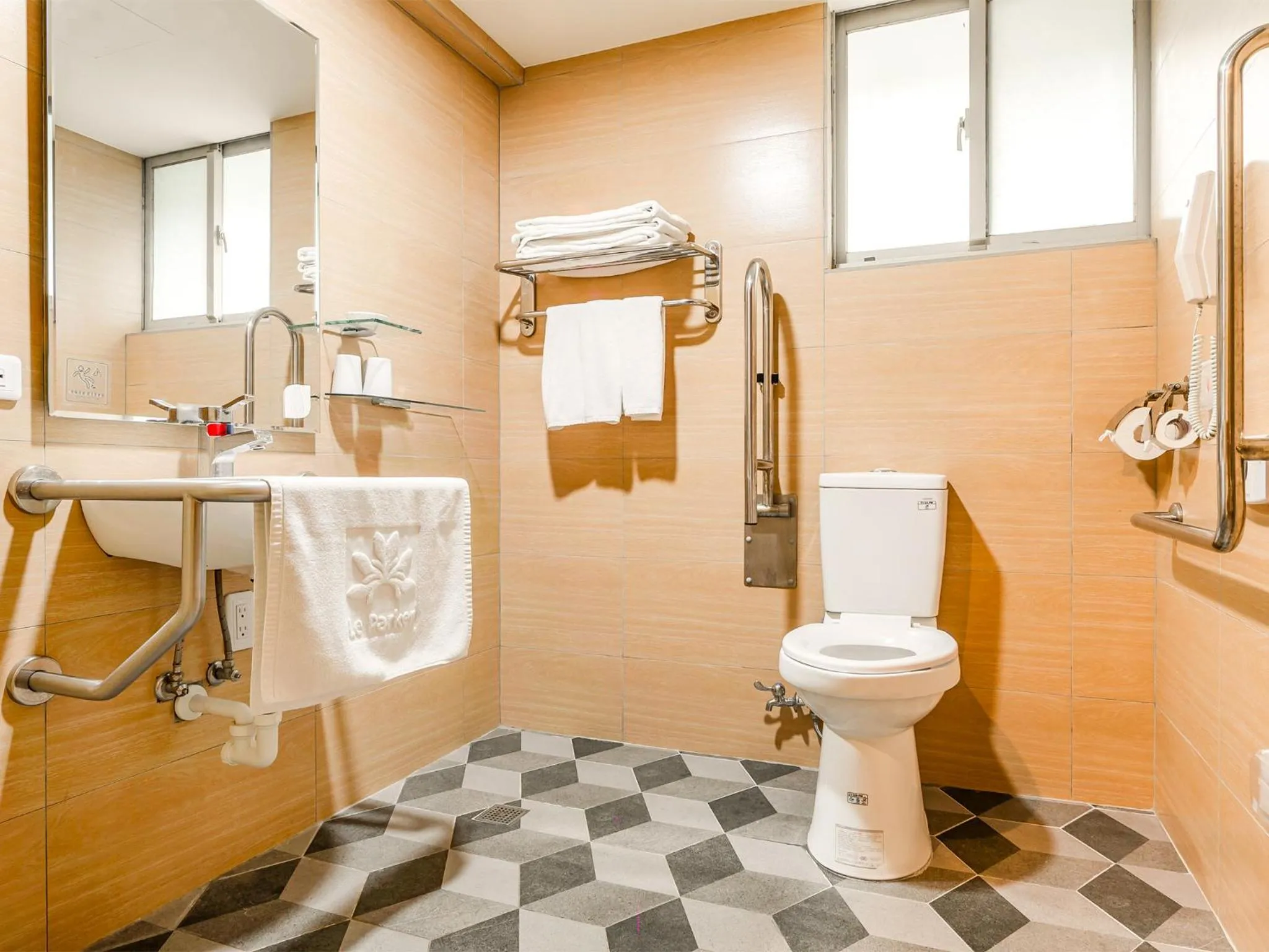 Bathroom in CHECK inn Express Taichung Fengchia