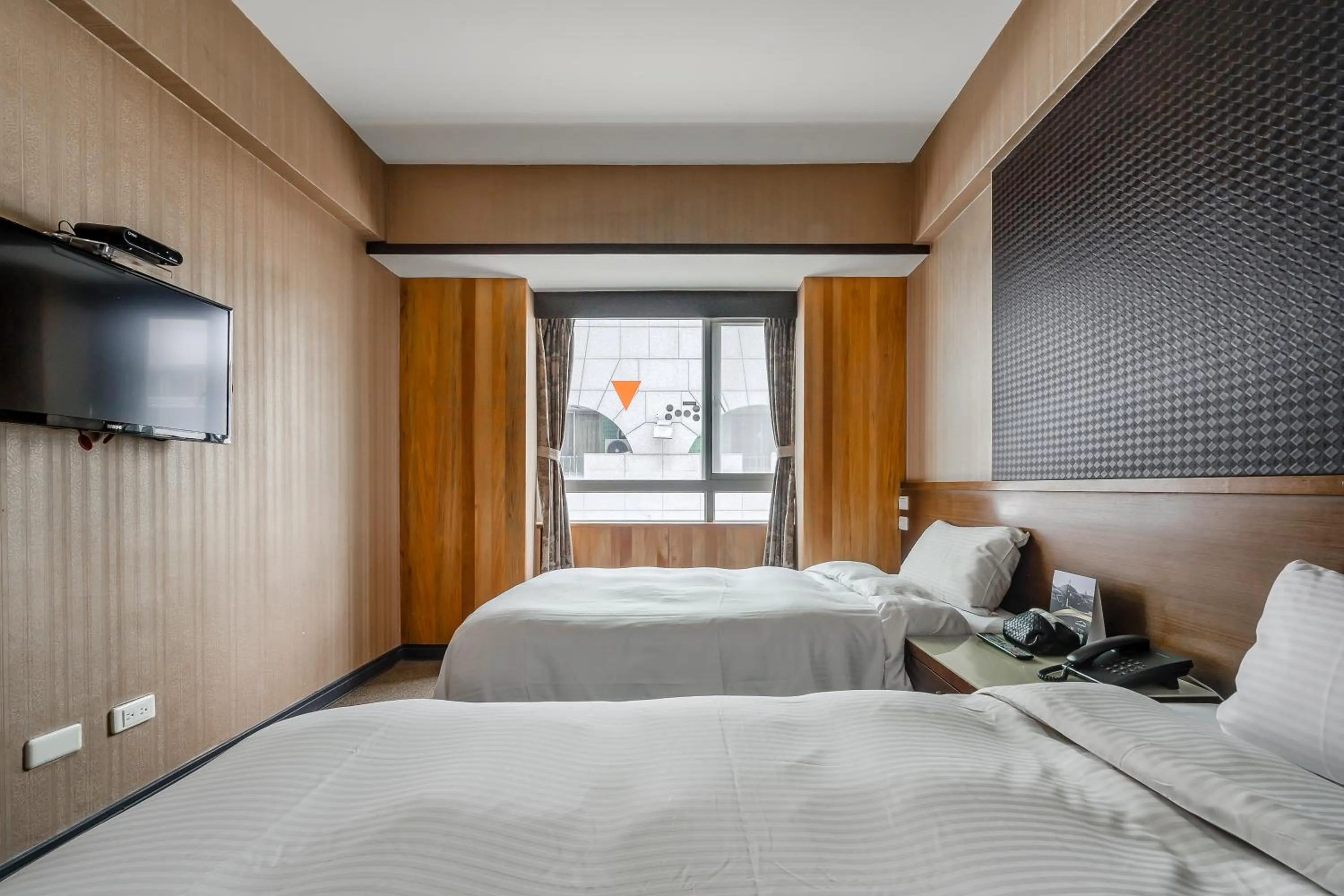 Bed in CHECK inn Express Taichung Fengchia