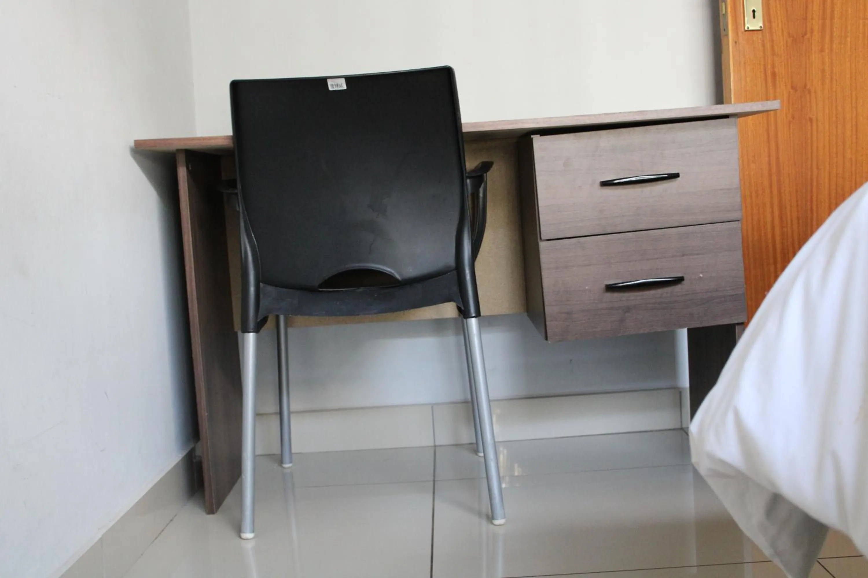 Bed in Menlyn Apartments