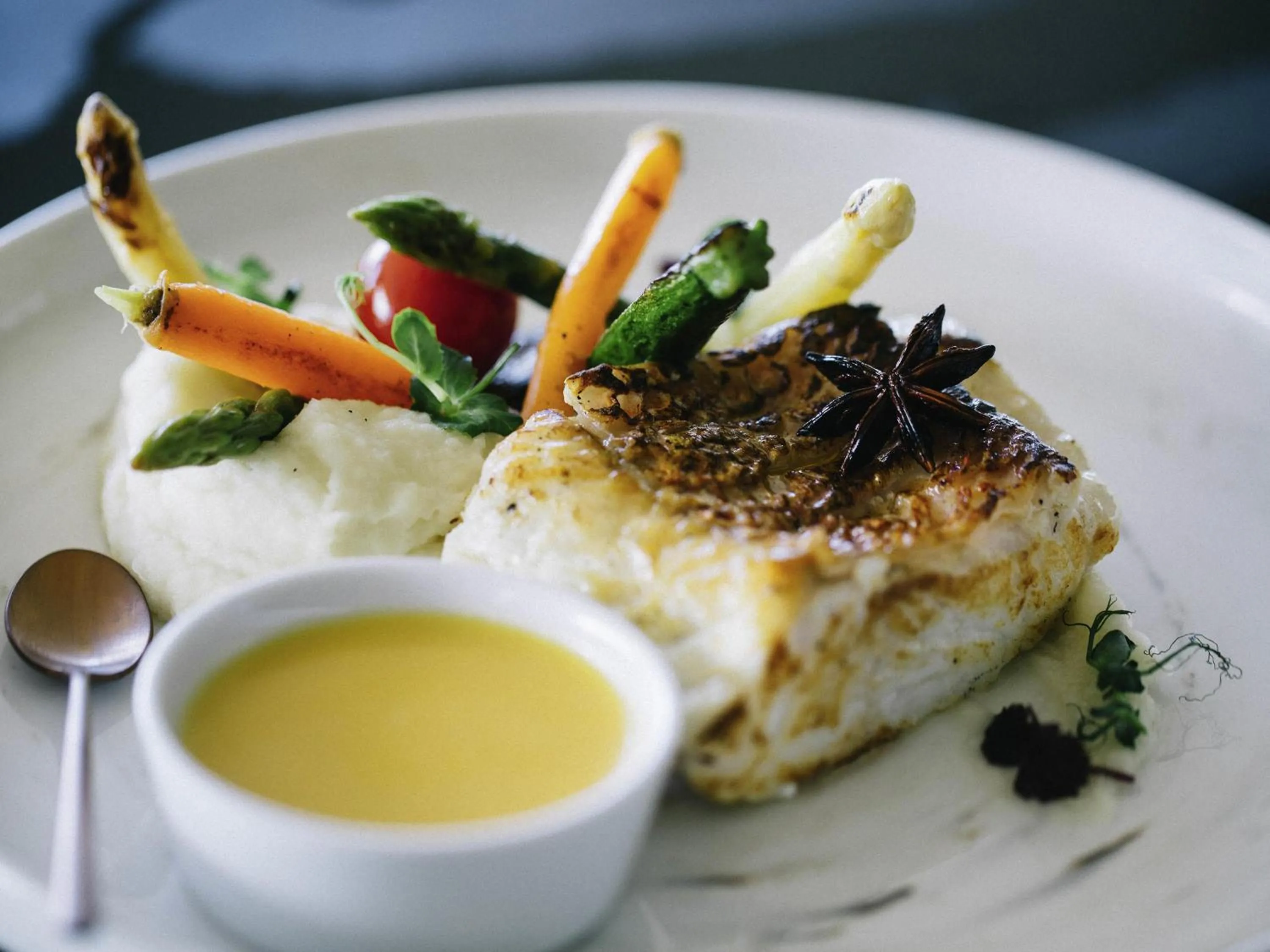 Restaurant/places to eat in Raffles Seychelles