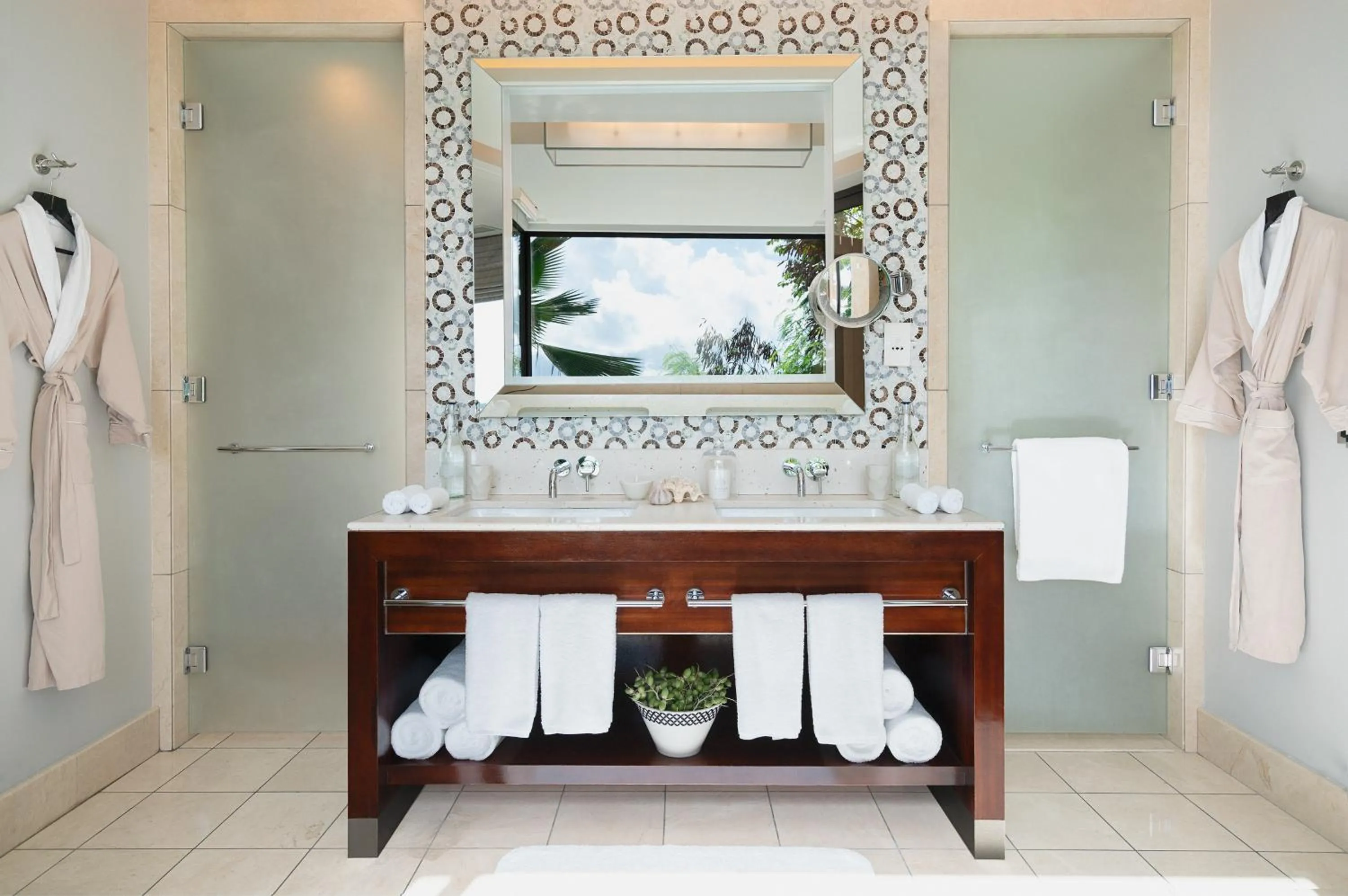 Bathroom in Raffles Seychelles