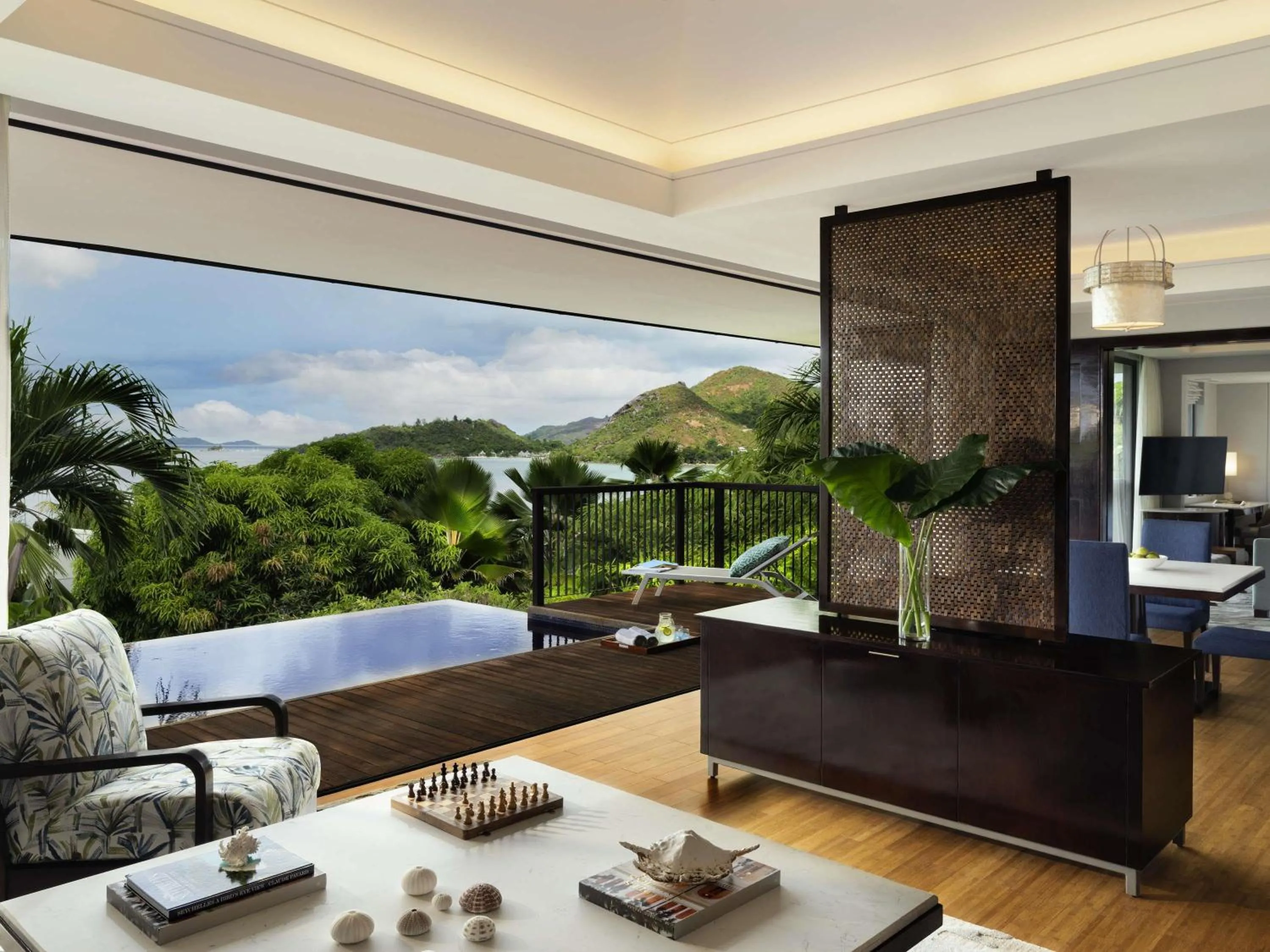 Bedroom in Raffles Seychelles