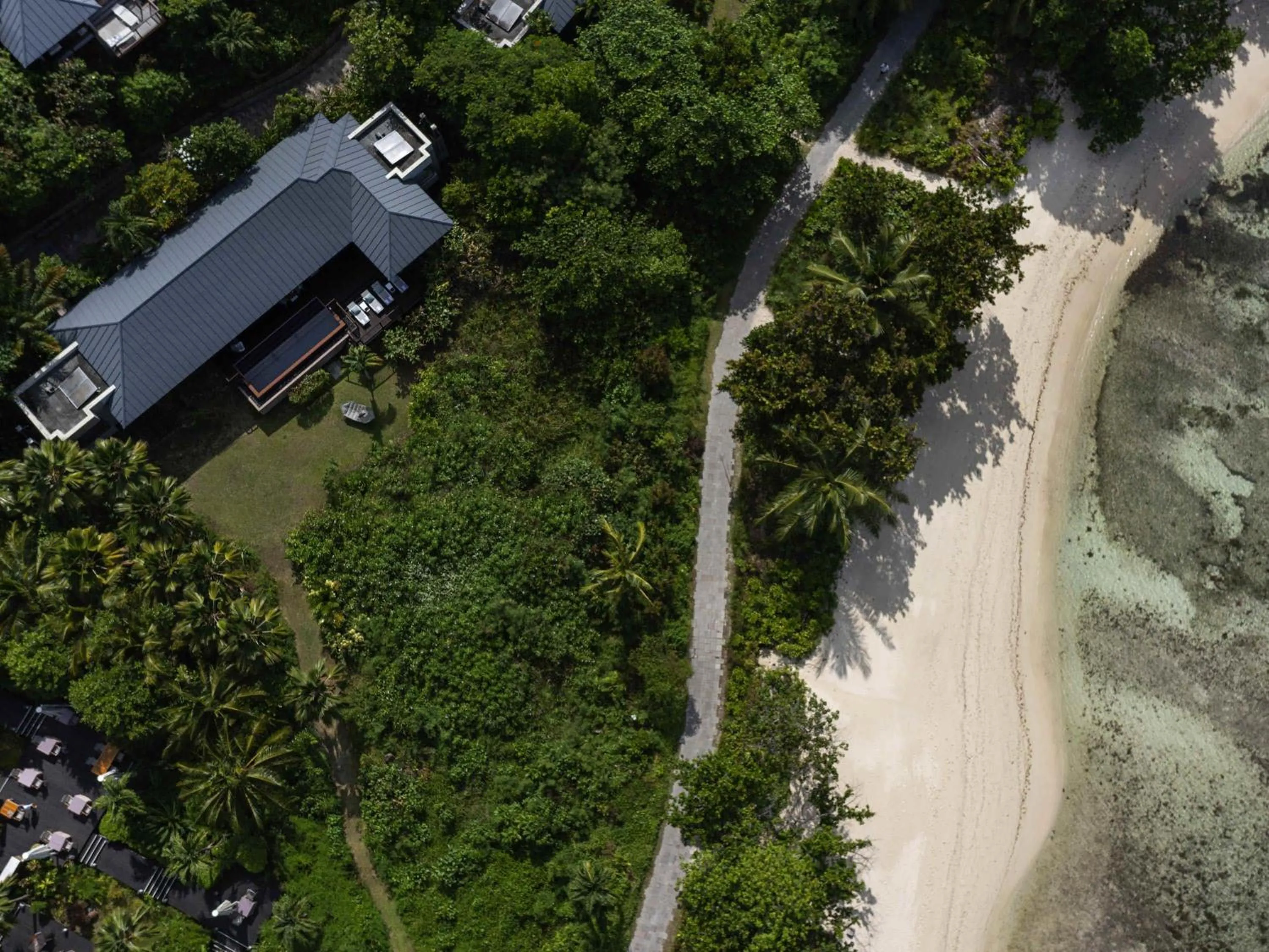 Bedroom in Raffles Seychelles