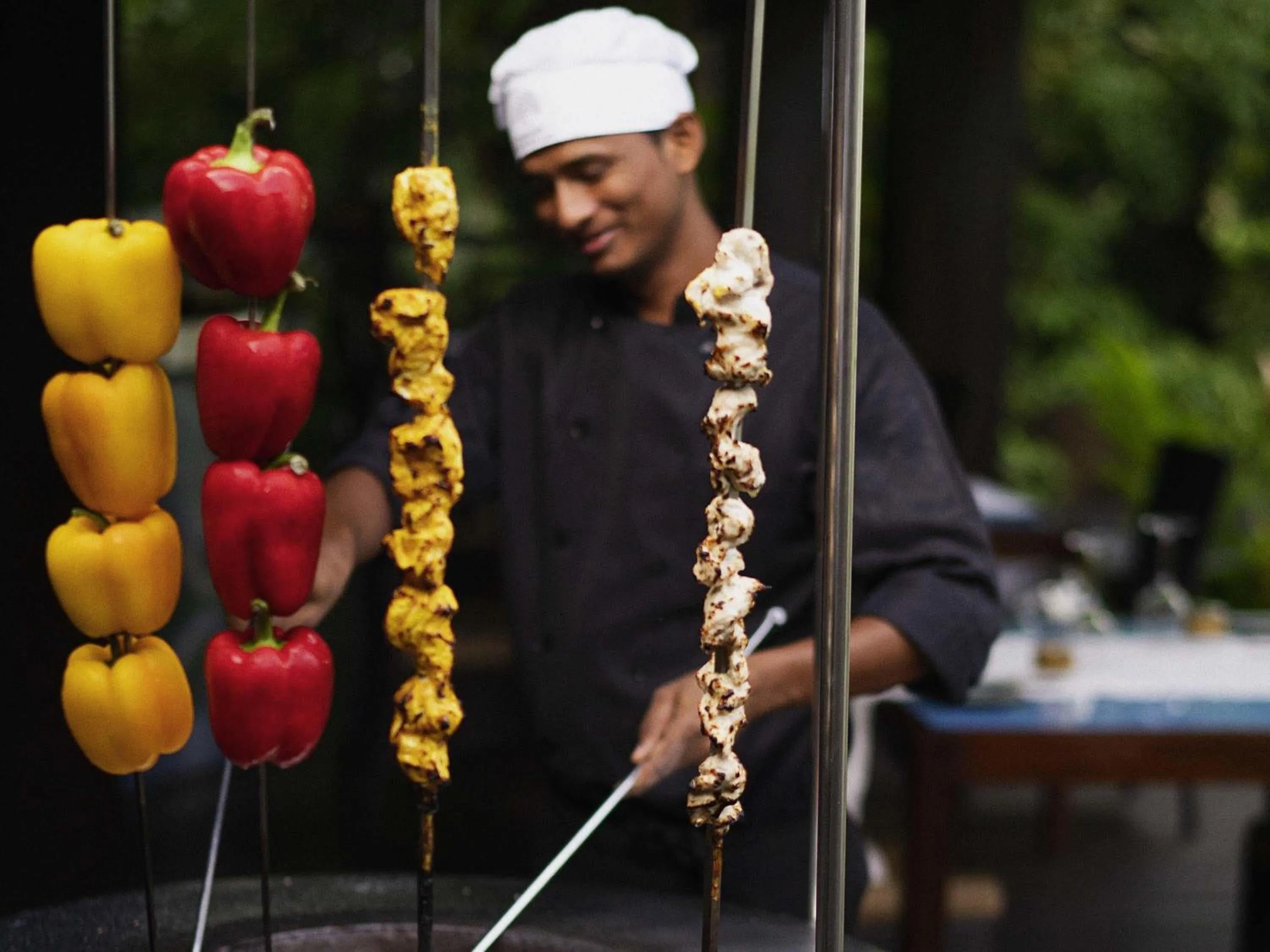 Restaurant/places to eat in Raffles Seychelles