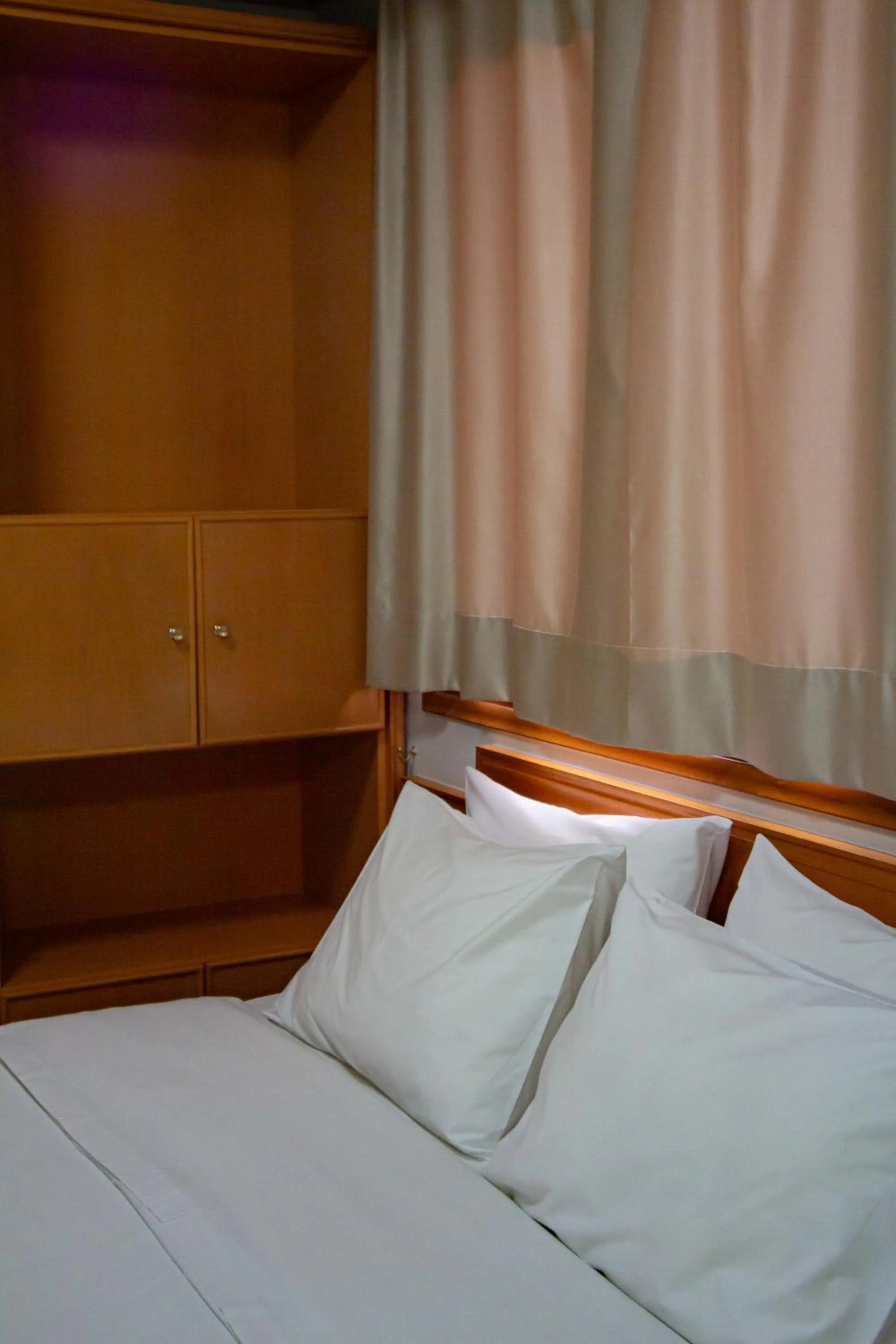 Bed in Elena Hotel