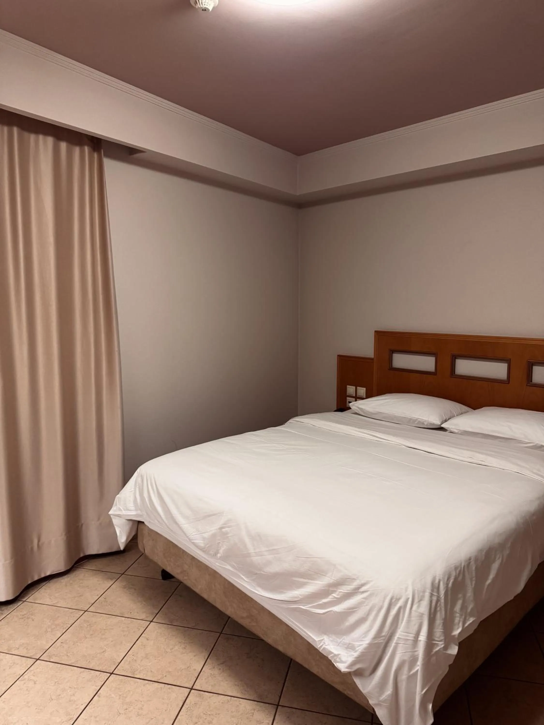 Bedroom, Bed in Elena Hotel