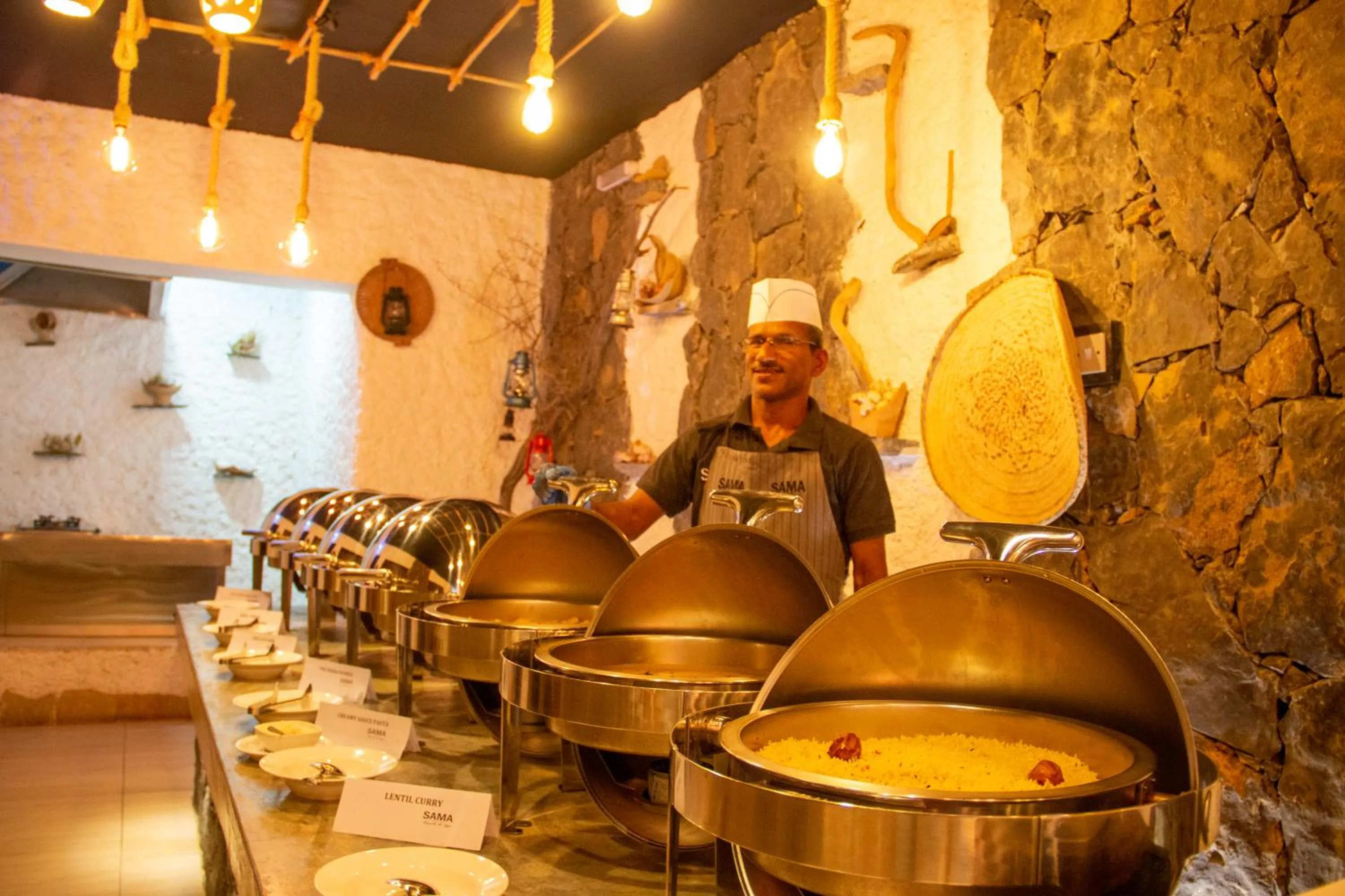 Buffet breakfast in Sama Heights Resort