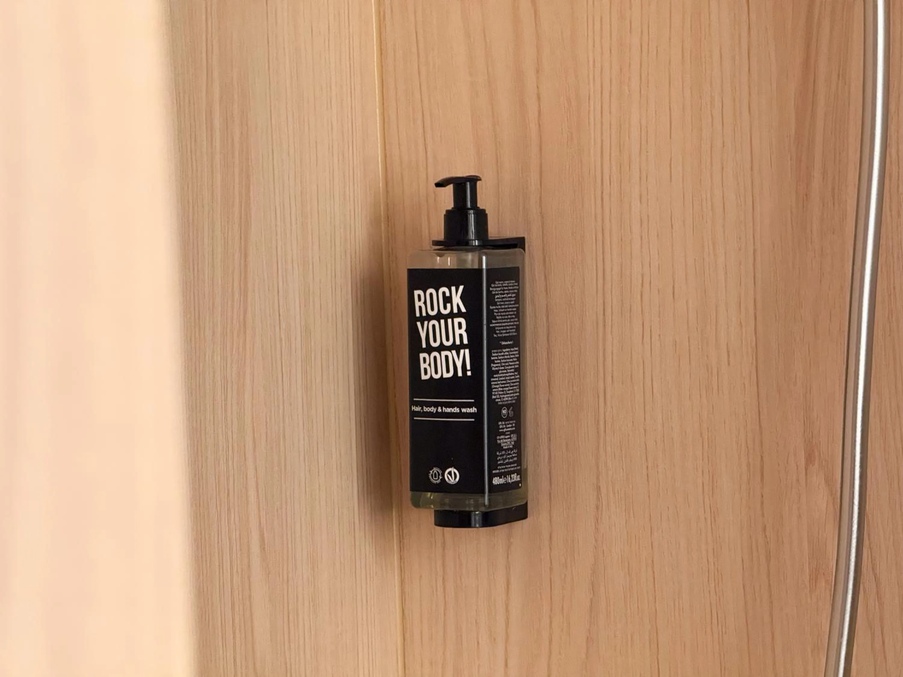 Bathroom in ibis Nîmes Ouest - A9