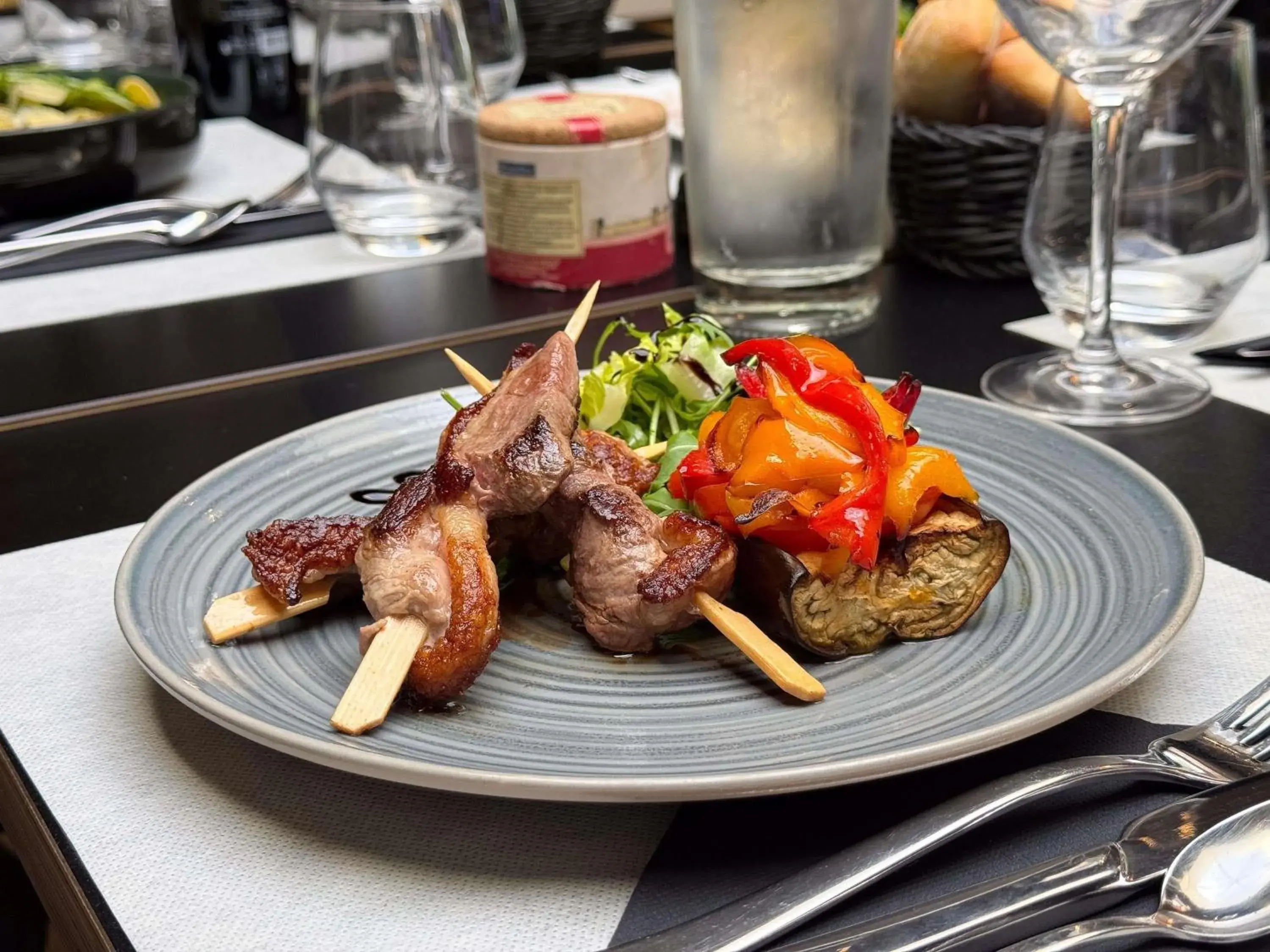 Restaurant/places to eat in ibis Nîmes Ouest - A9 Restaurant/places to eat in ibis Nîmes Ouest - A9