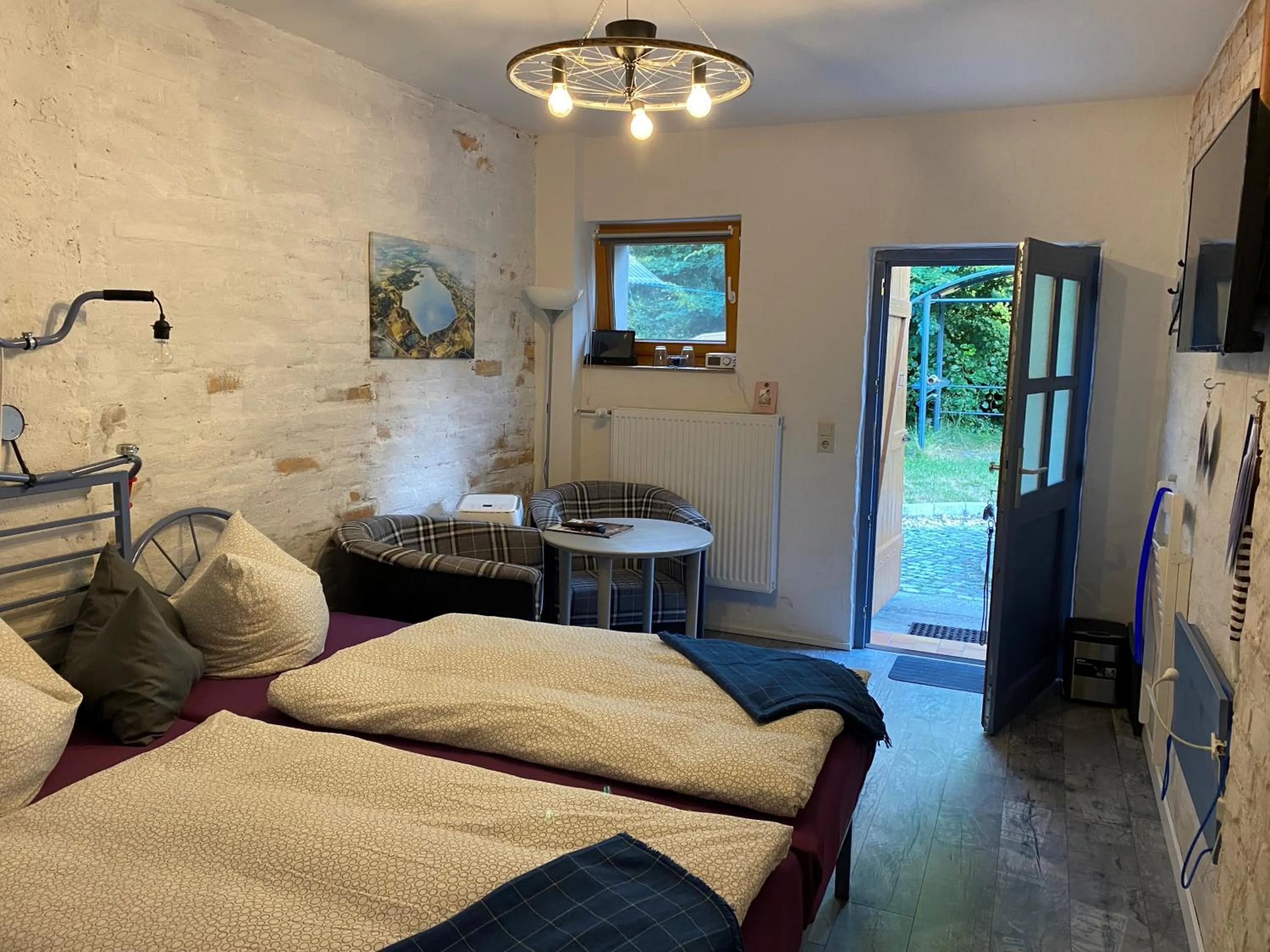 Photo of the whole room, Bed in Ostsee Radlerpension Peitz