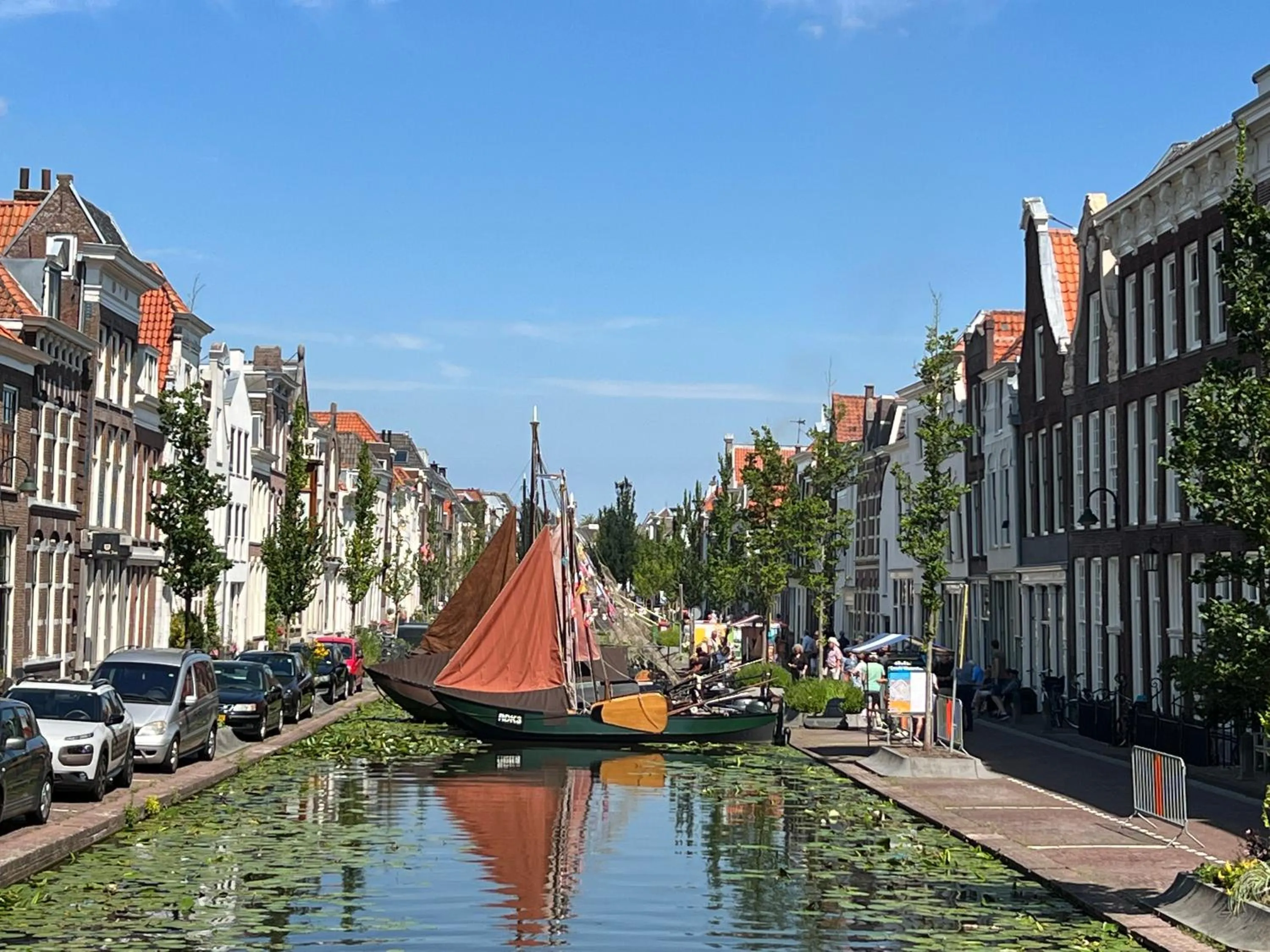 Neighbourhood in Apple Tree Cottage - charming home at beautiful canal in our idyllic garden