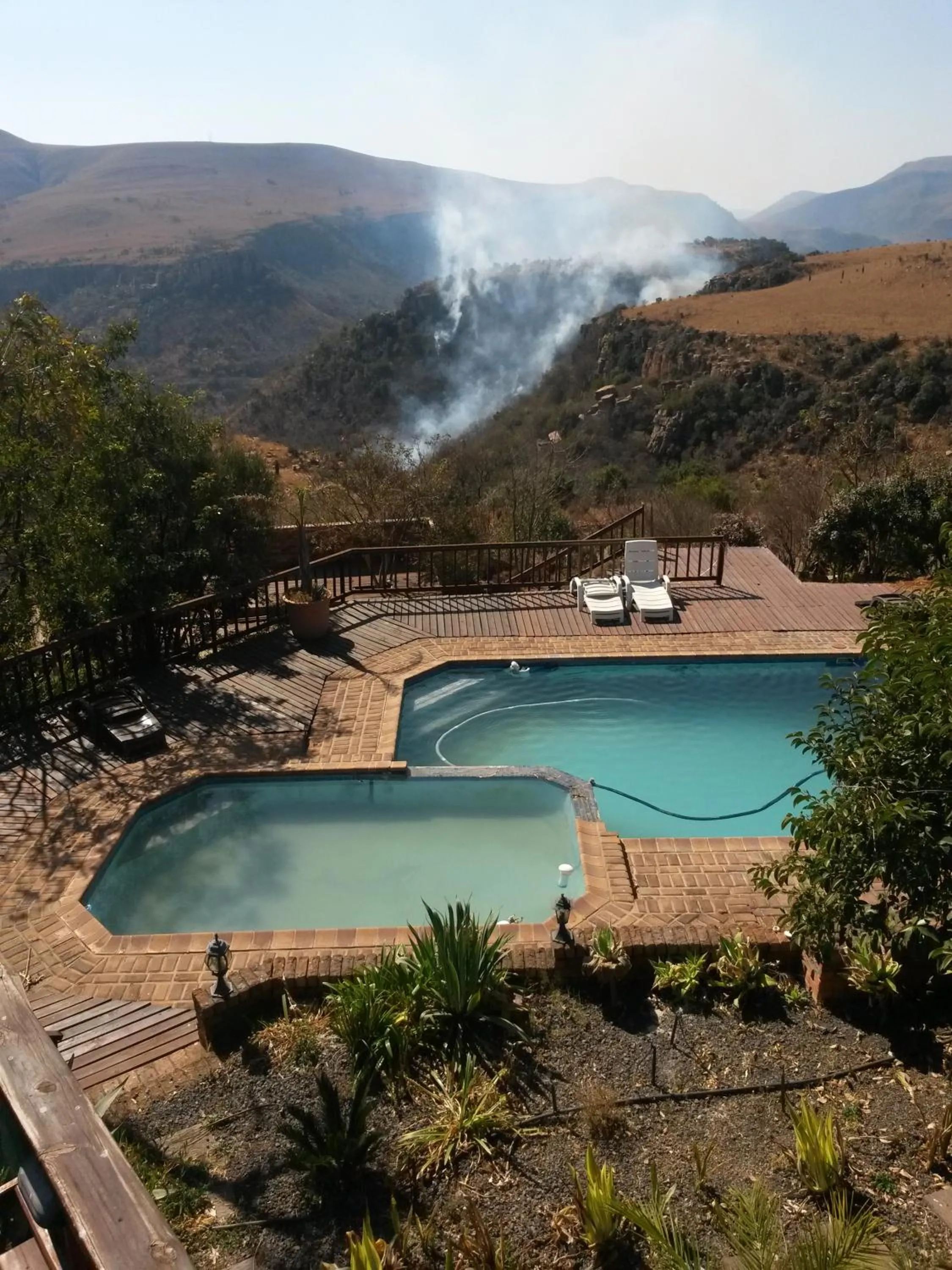 Swimming pool in Acra-Retreat Mountain View Lodge