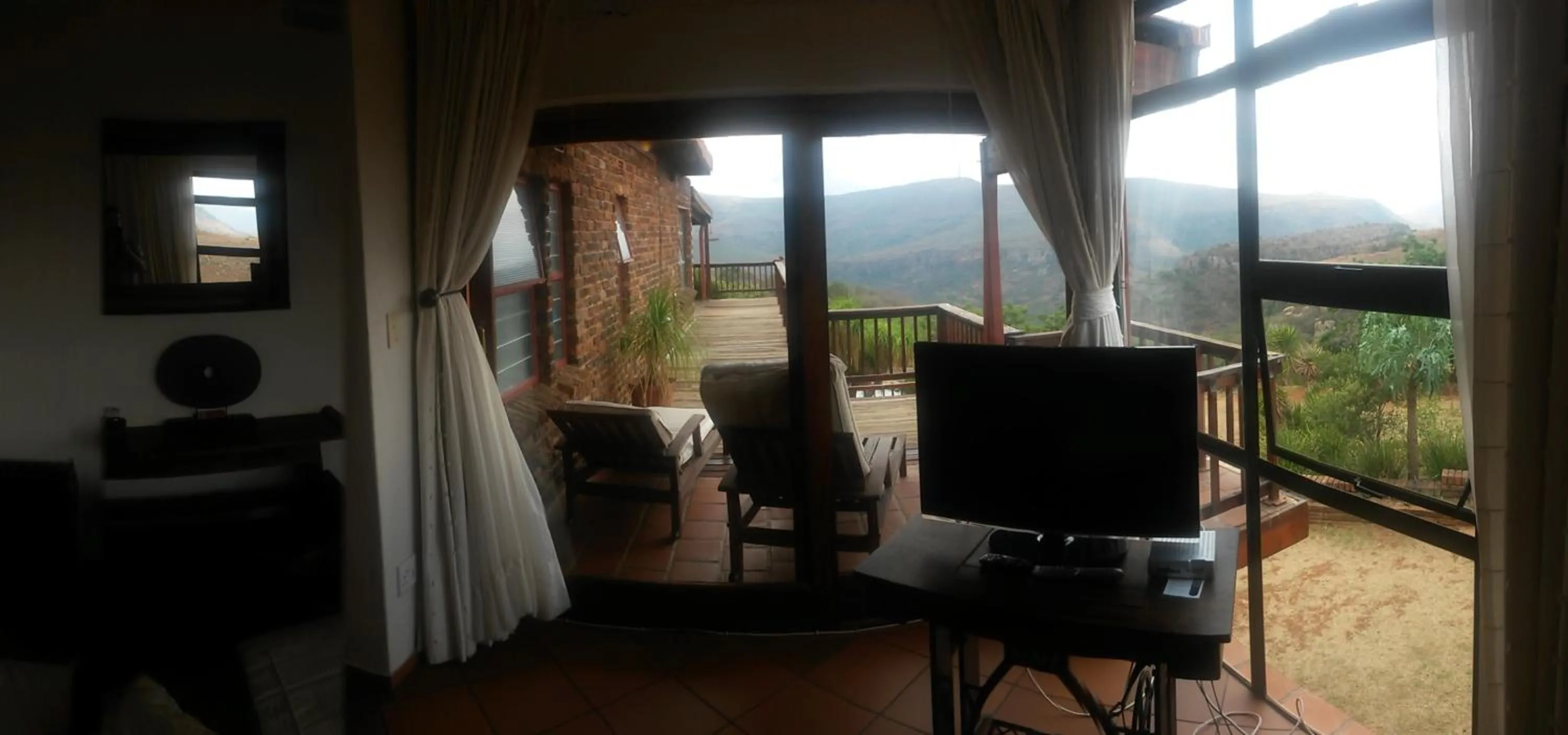 Bedroom in Acra-Retreat Mountain View Lodge