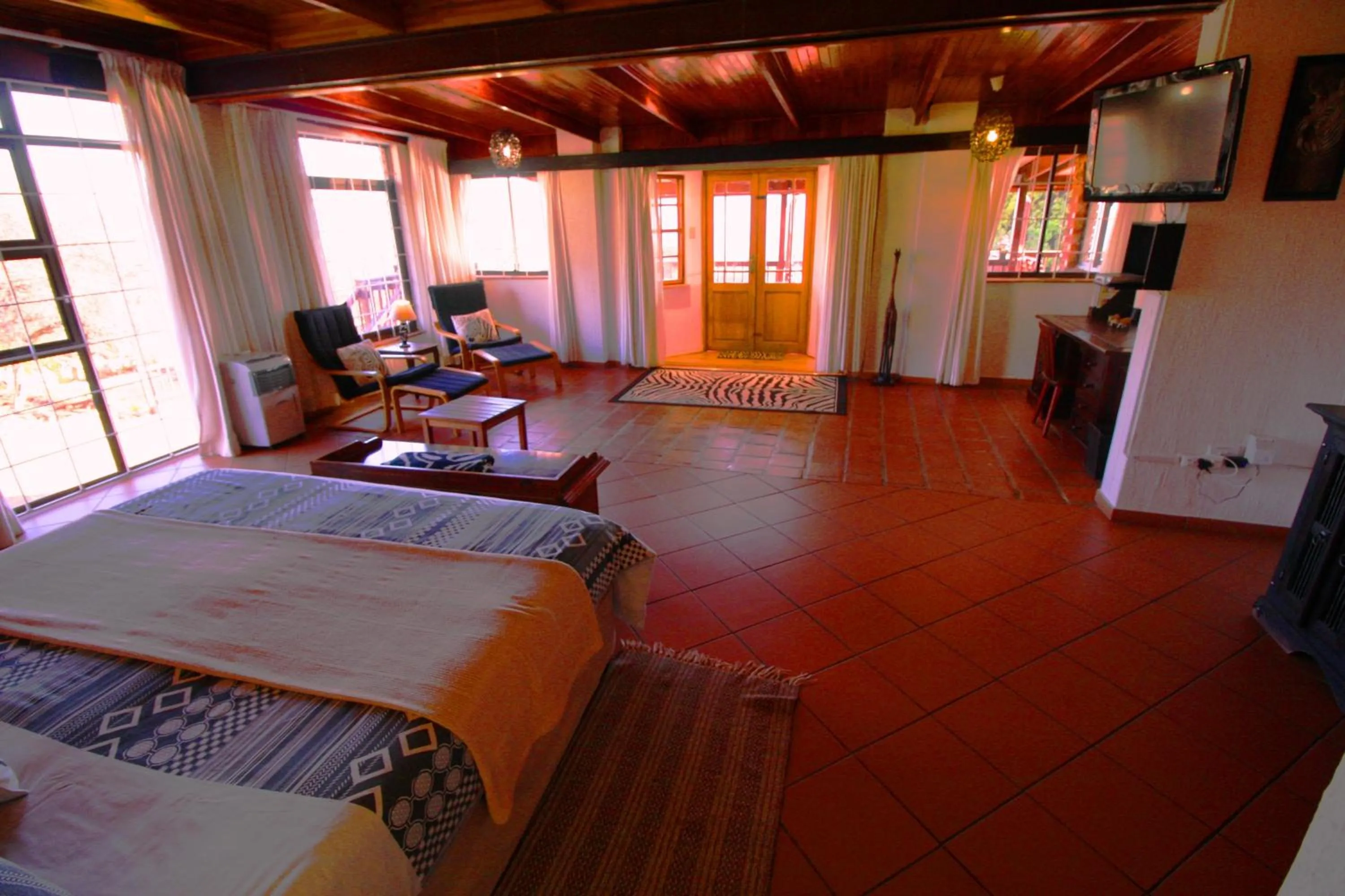 Bedroom, Bed in Acra-Retreat Mountain View Lodge