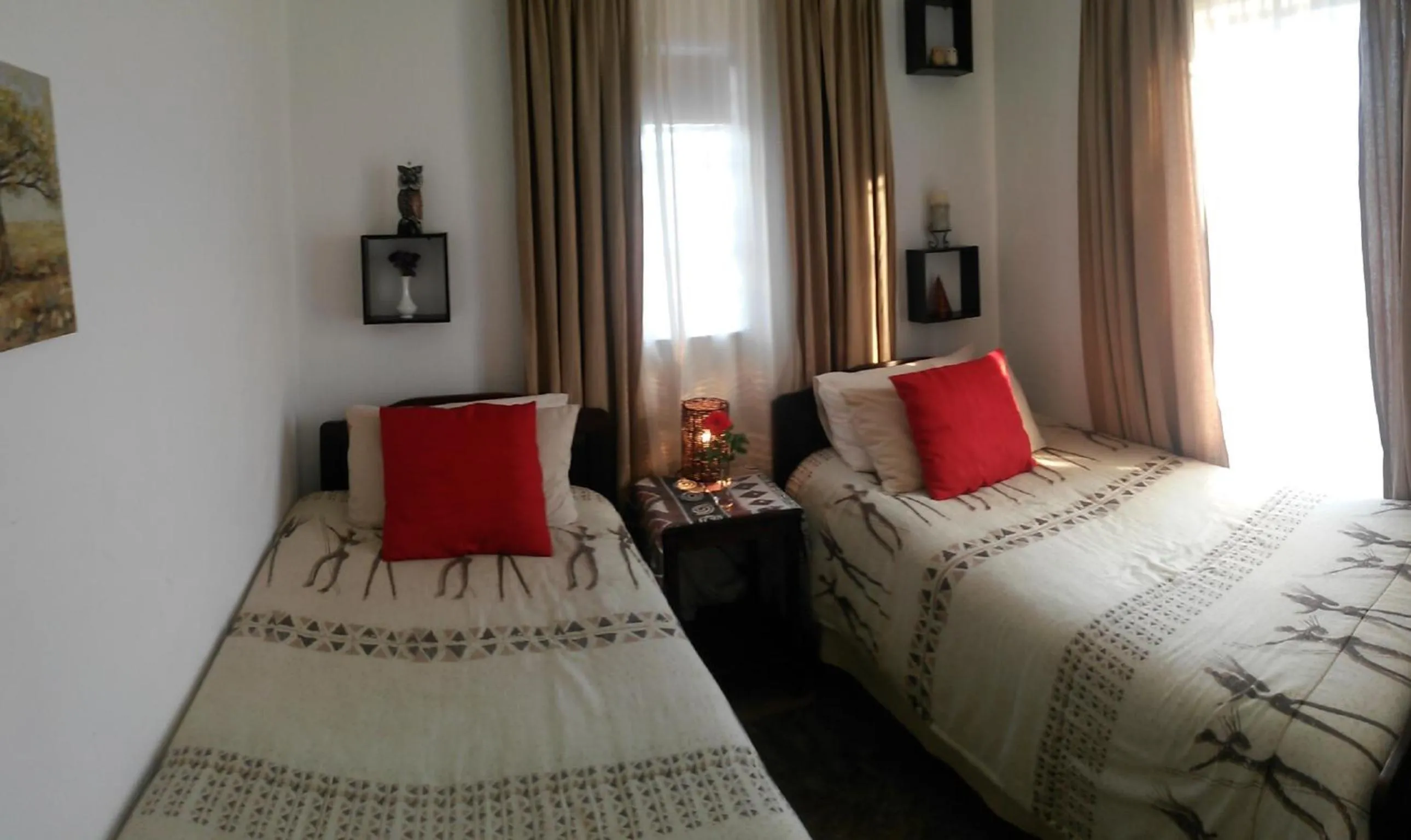 Bed in Acra-Retreat Mountain View Lodge