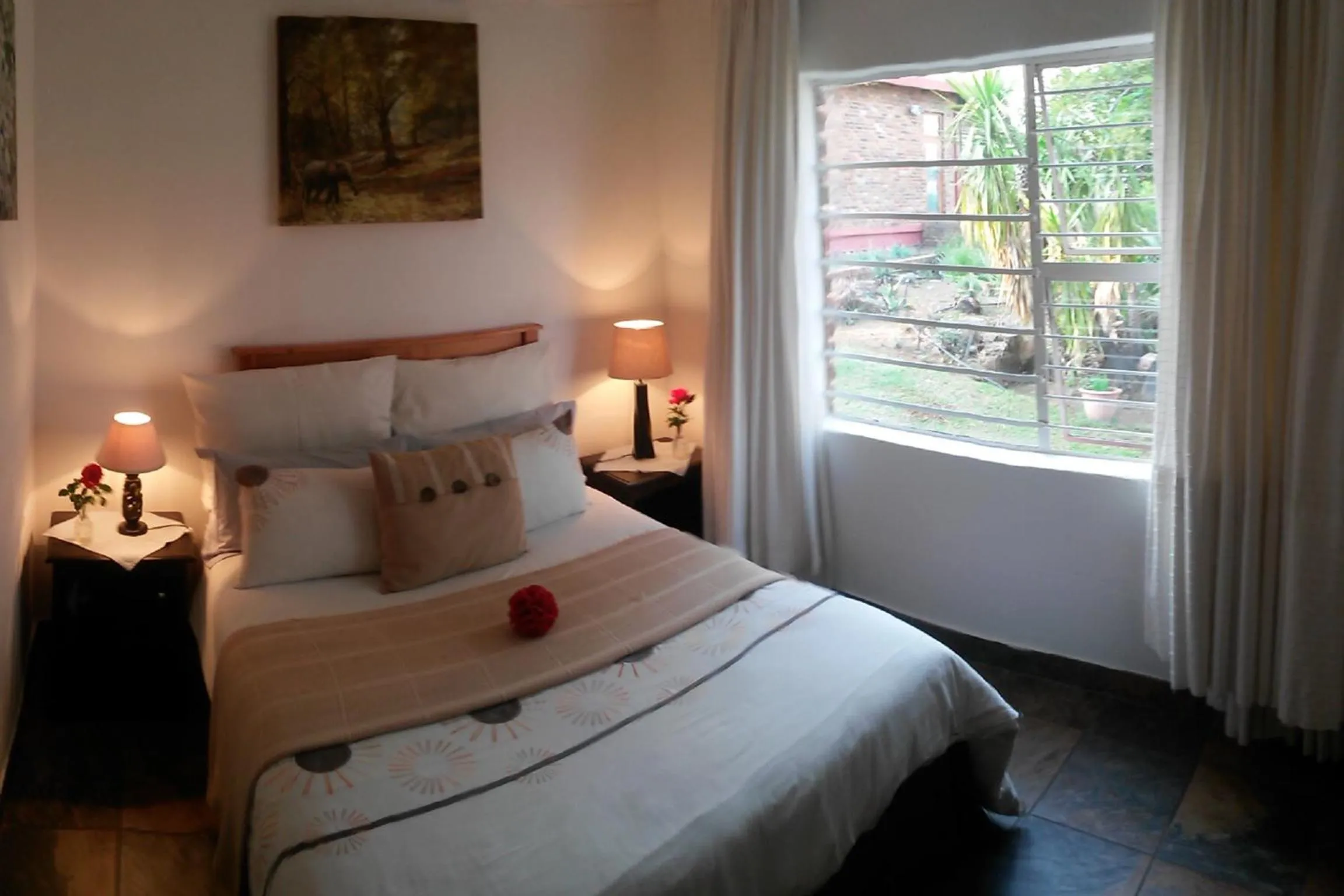 Bedroom, Bed in Acra-Retreat Mountain View Lodge