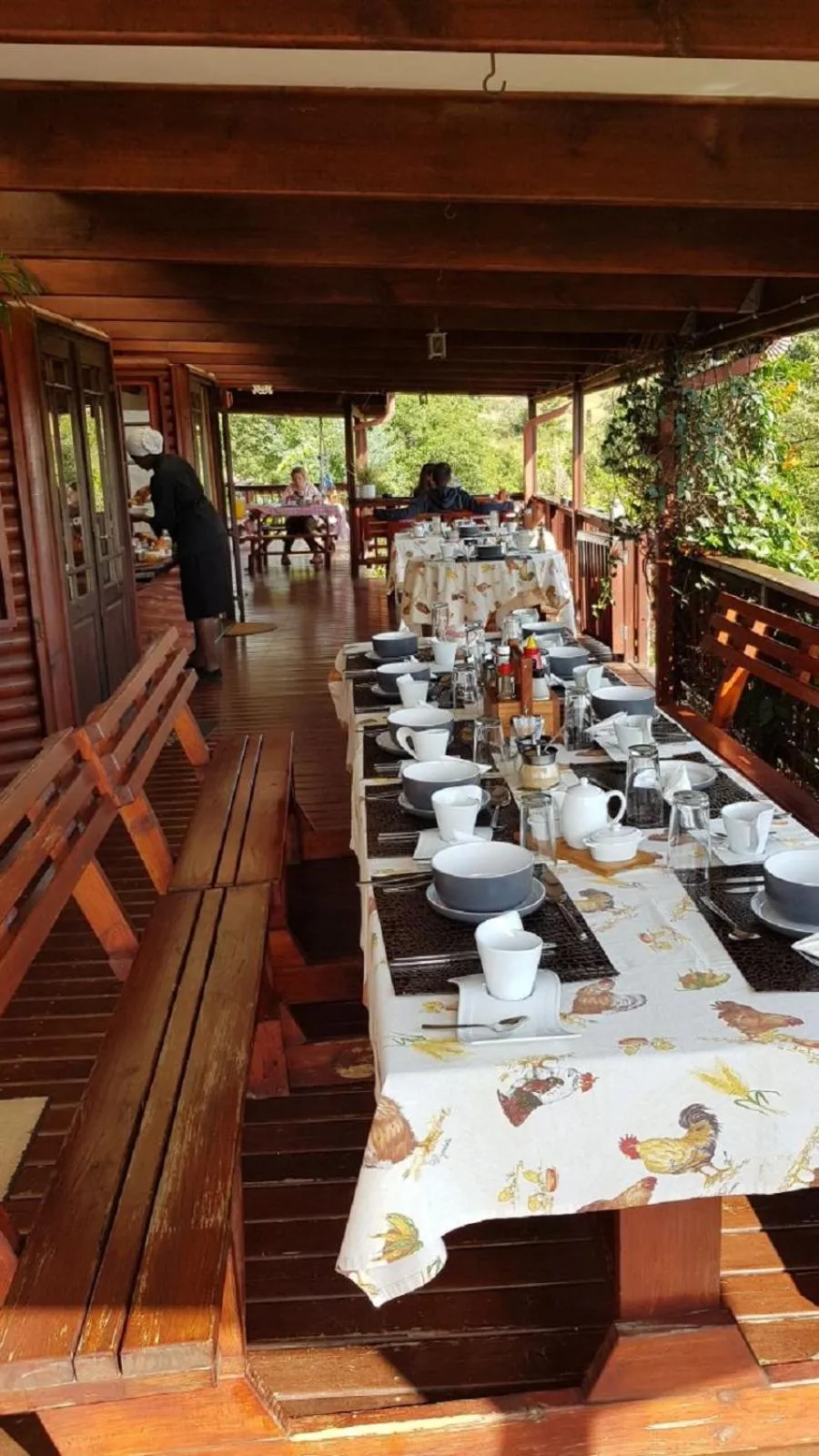 Patio in Acra-Retreat Mountain View Lodge