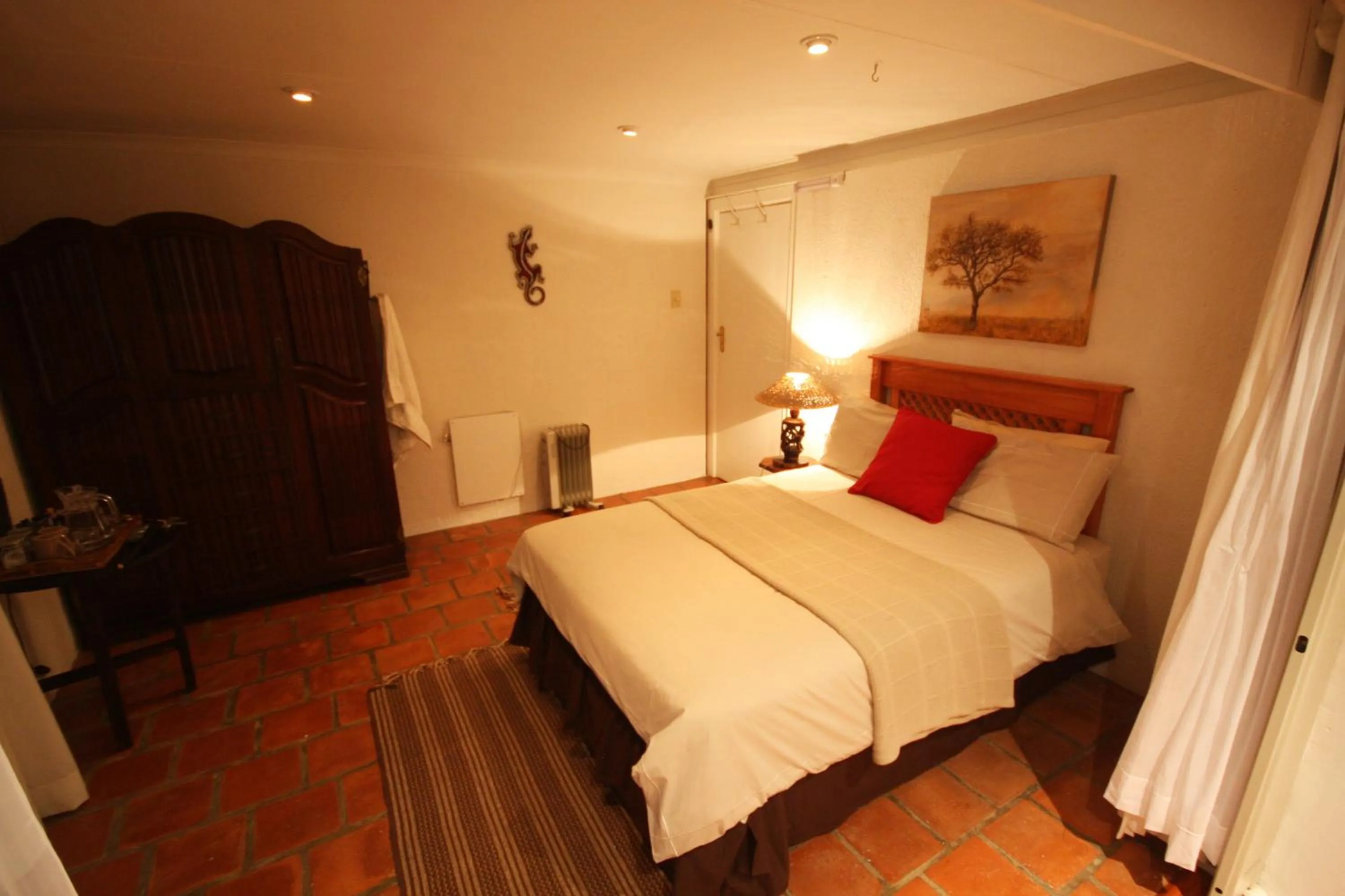 Bedroom, Bed in Acra-Retreat Mountain View Lodge