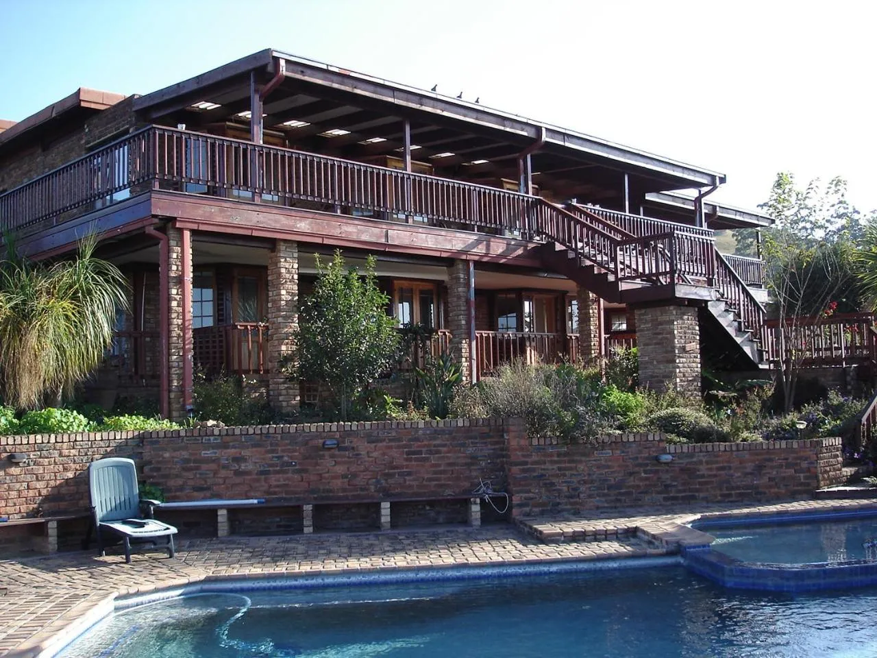 Swimming pool in Acra-Retreat Mountain View Lodge