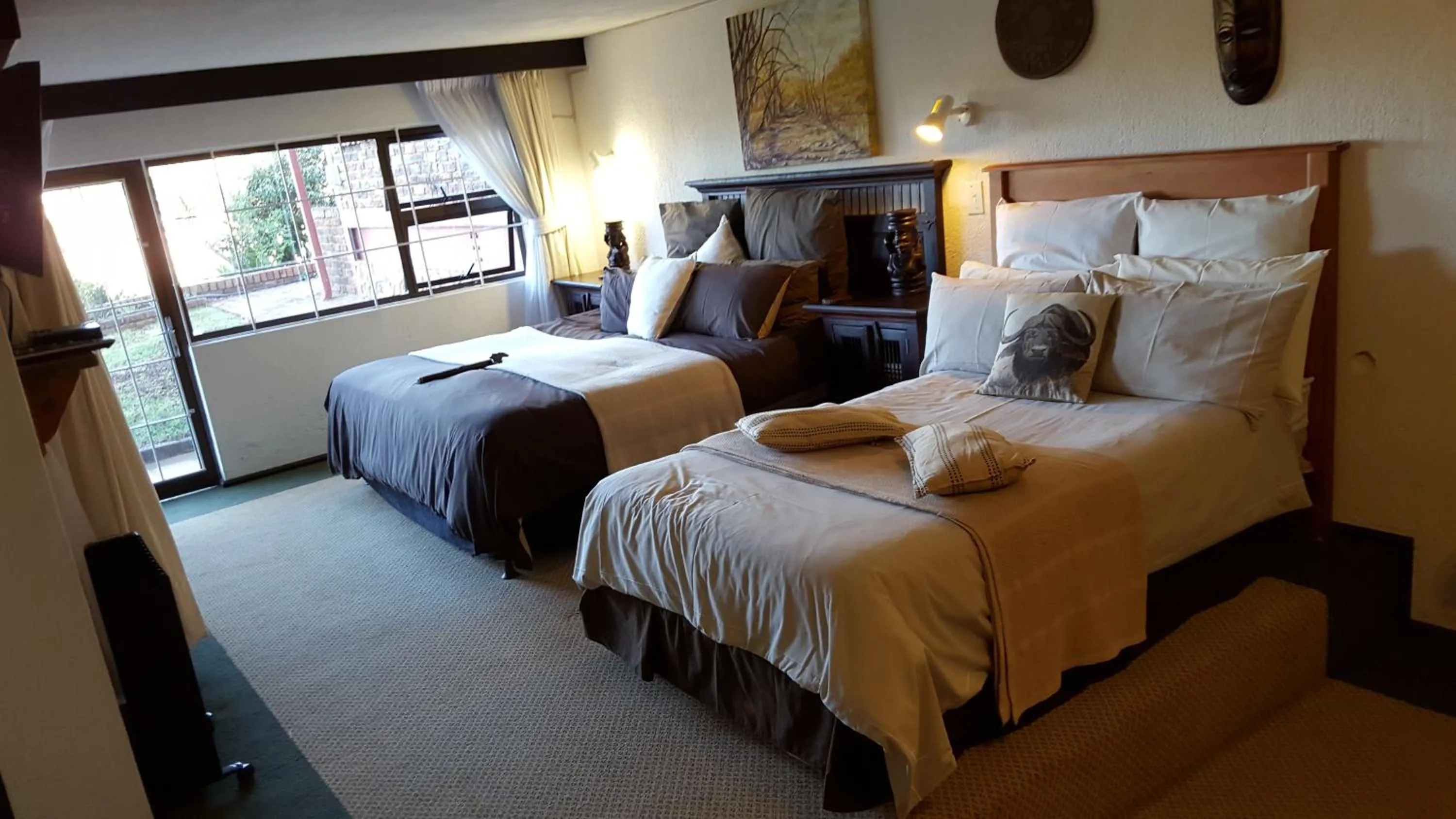 Bed in Acra-Retreat Mountain View Lodge
