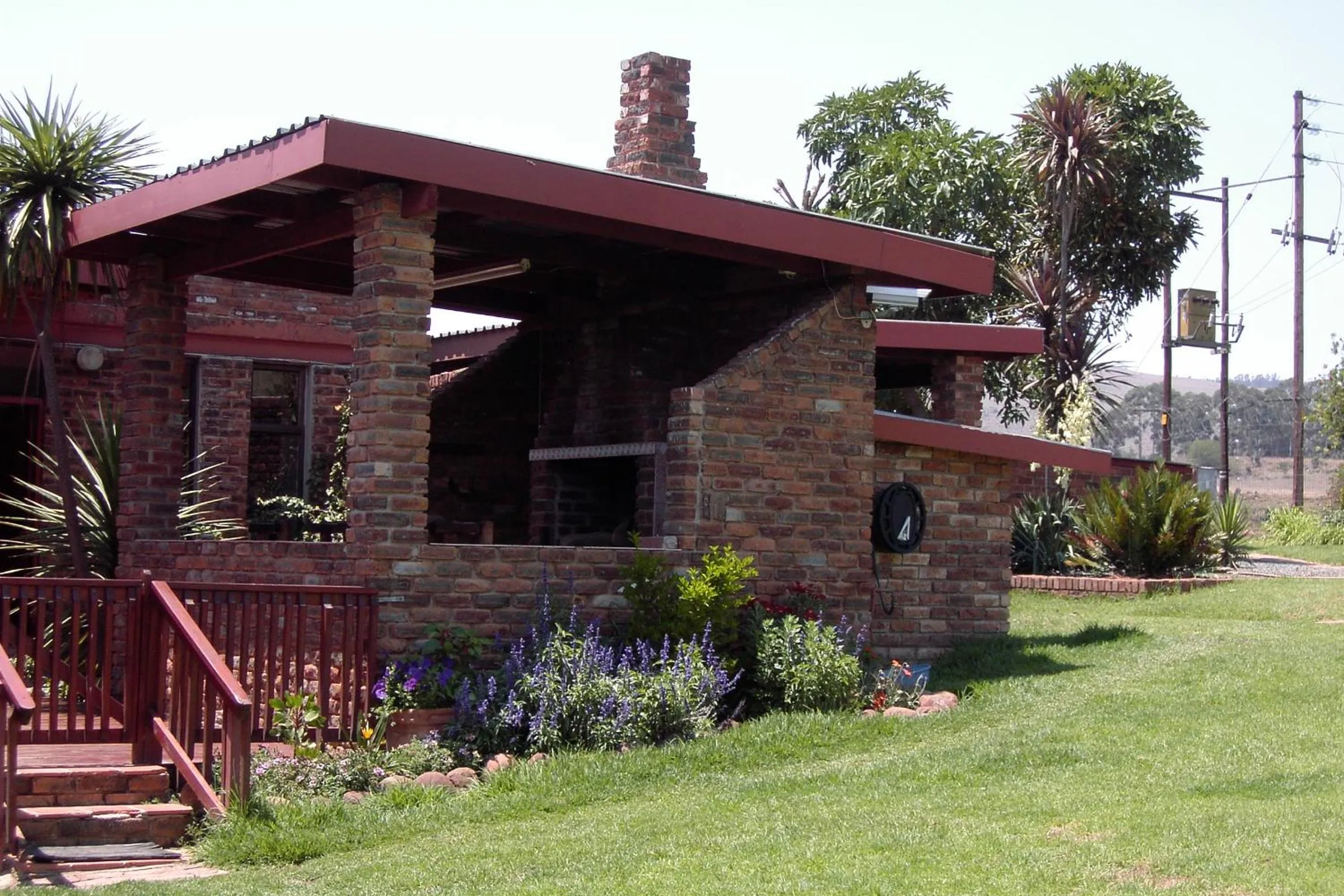 BBQ facilities in Acra-Retreat Mountain View Lodge