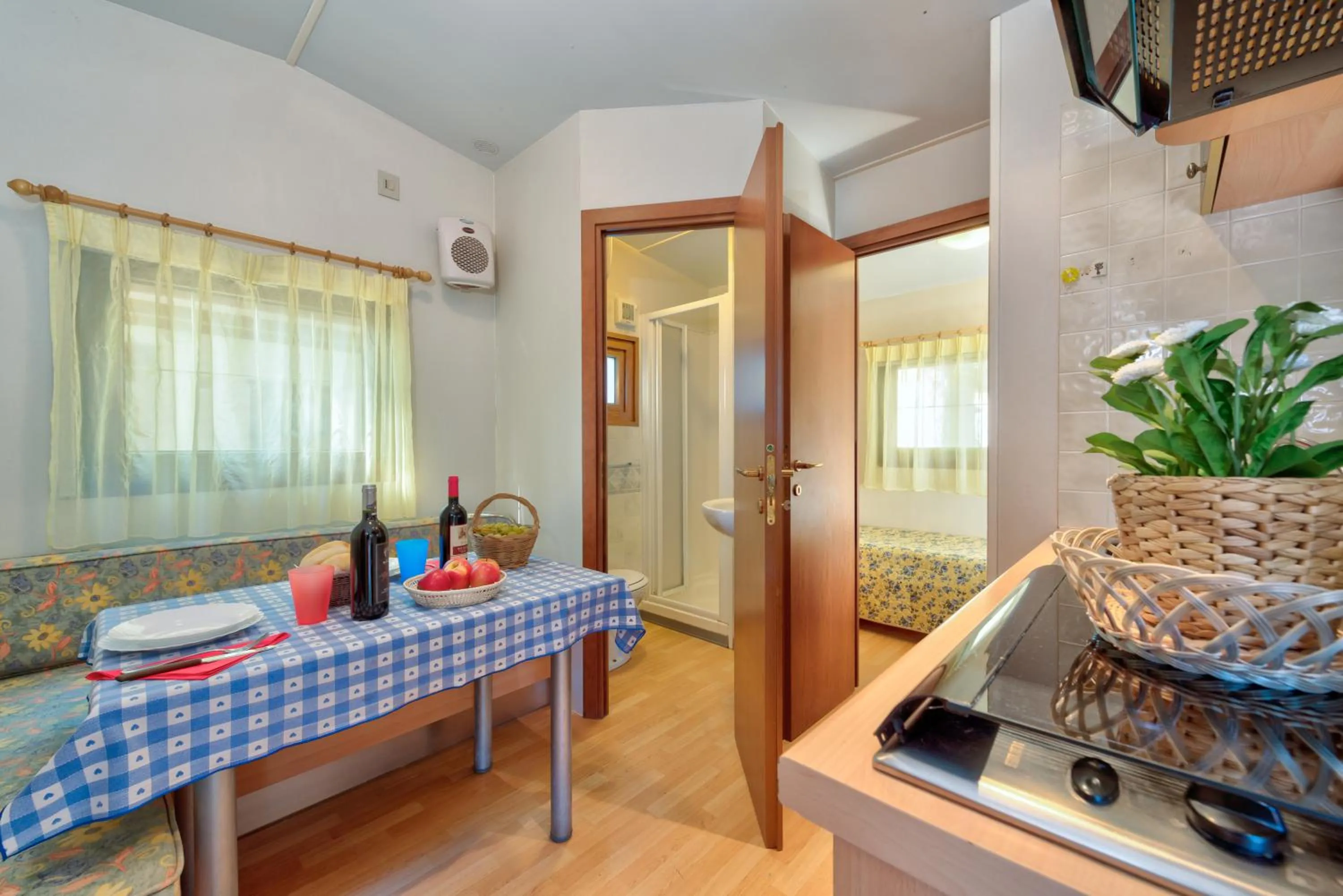 Kitchen or kitchenette in Camping Village Mareblu