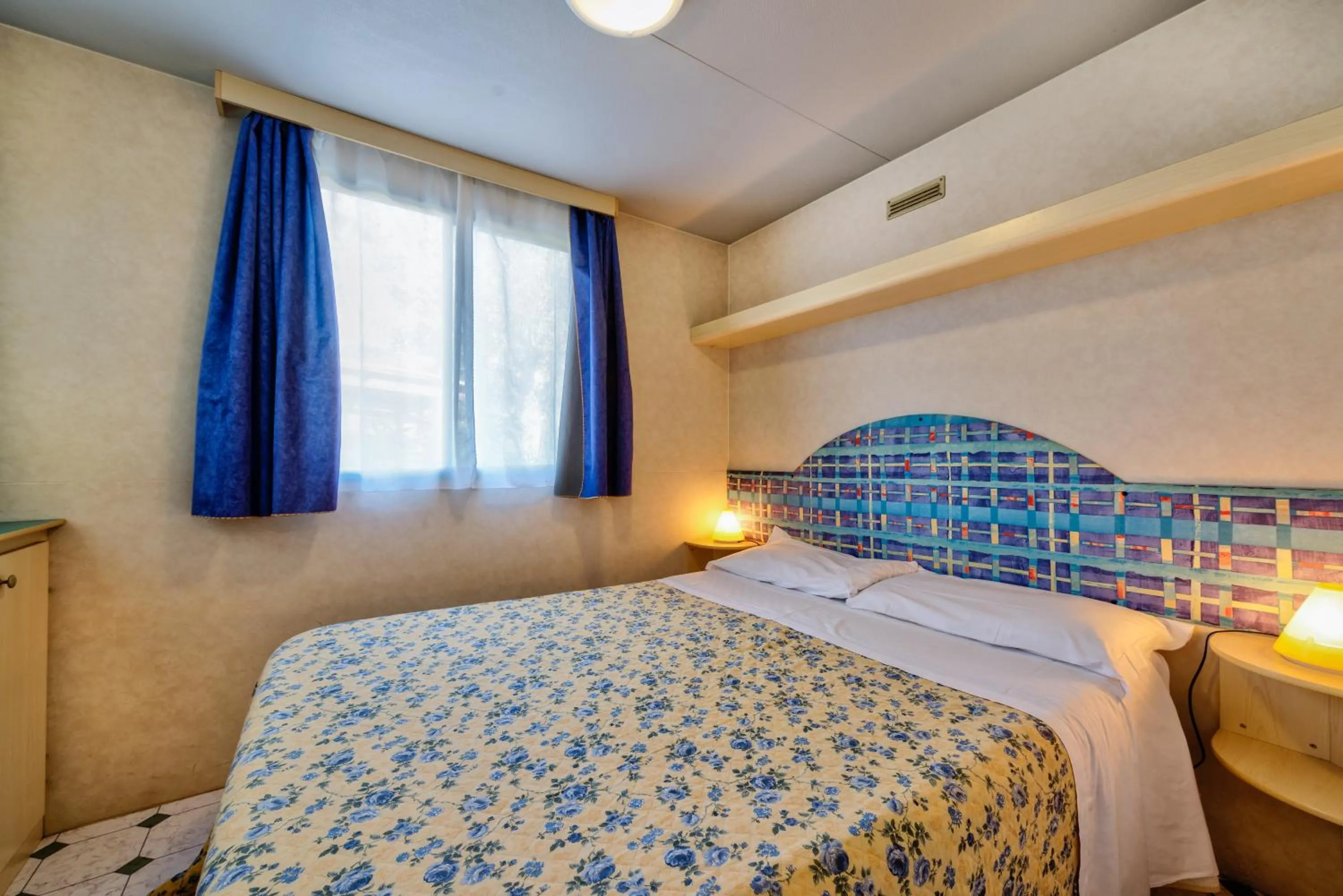 Bedroom, Bed in Camping Village Mareblu