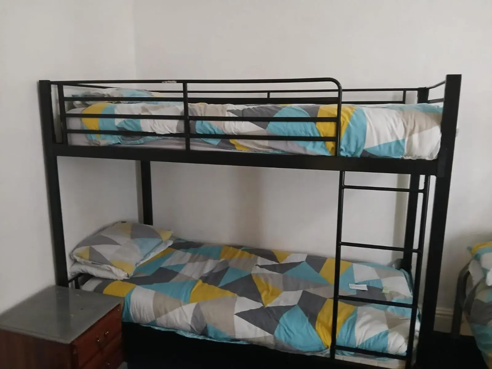 Family Room with Private Bathroom in The Merlin Hotel Family Room with Private Bathroom in The Merlin Hotel