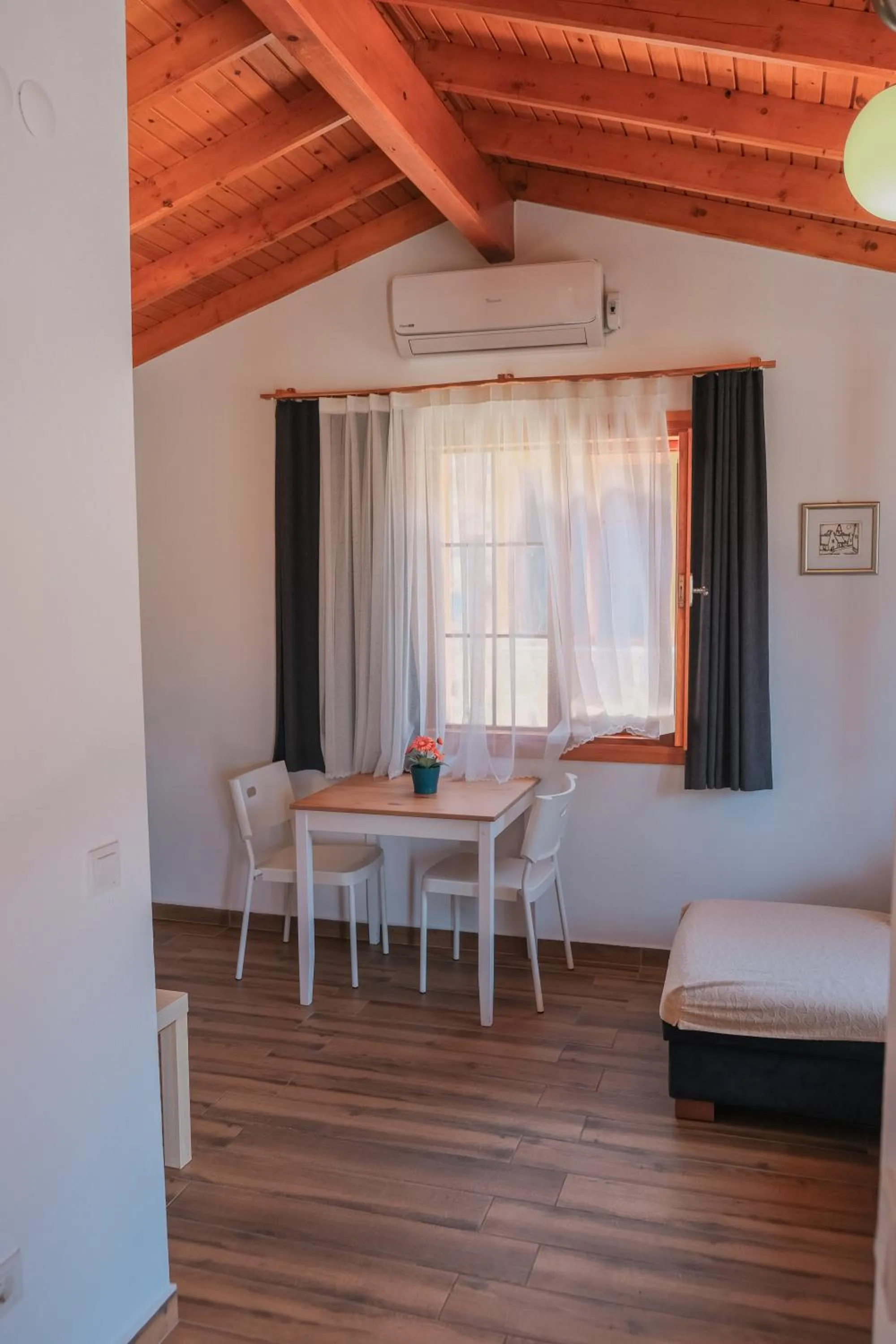 Dining area, Bed in Natureland Efes Pension