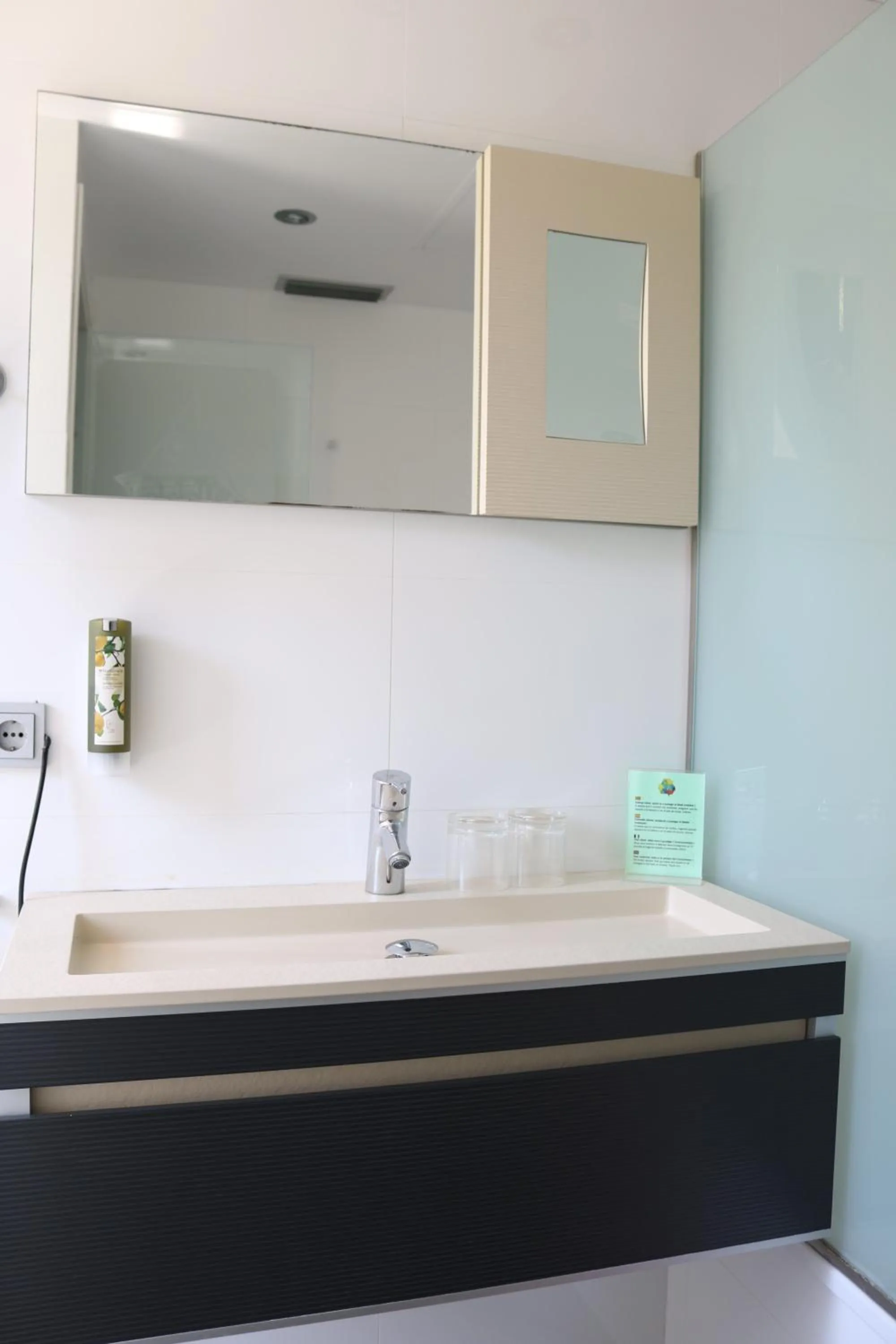 Bathroom in Hotel Spa La Central - Adults Only