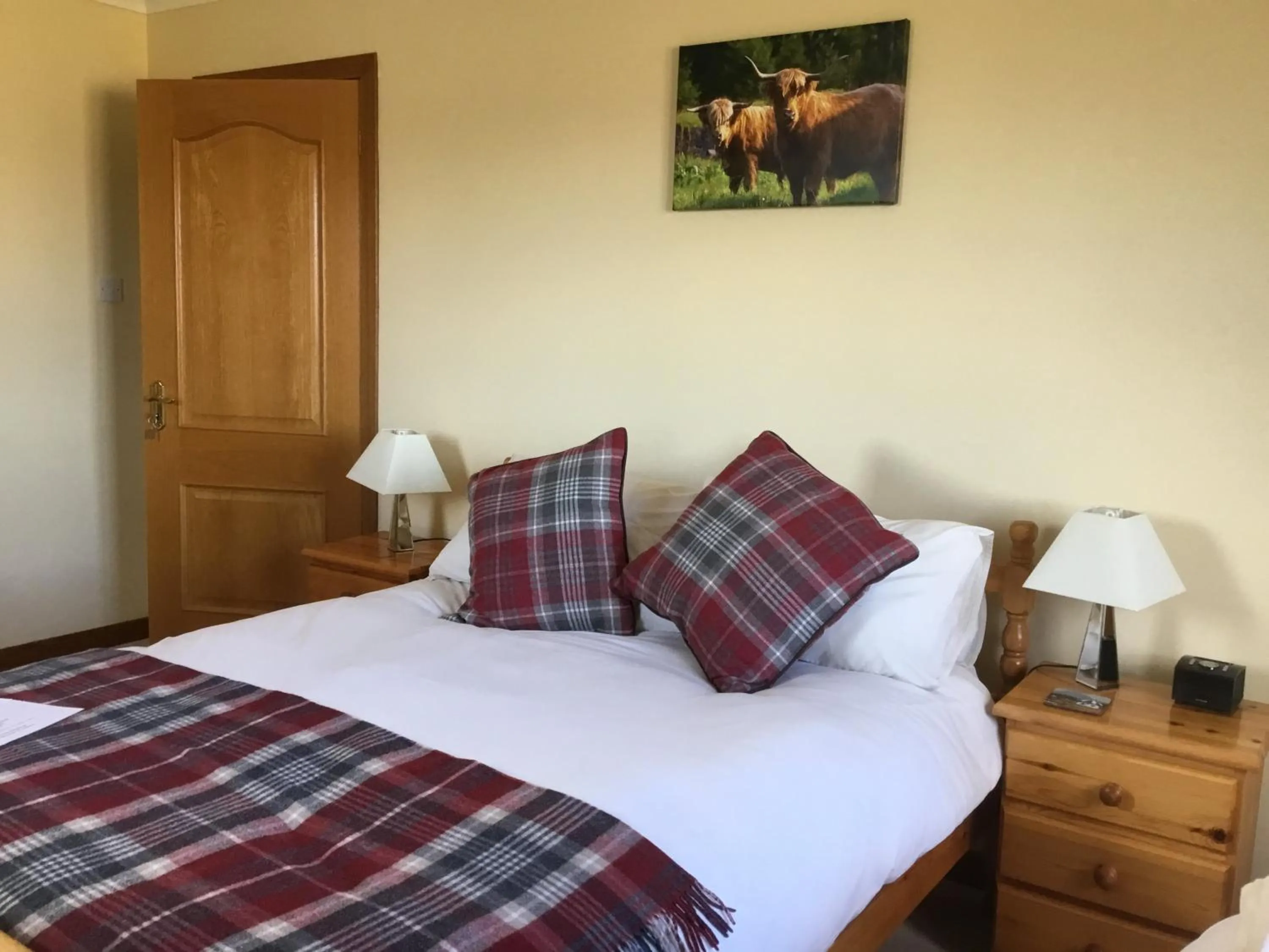 Bedroom in House on the Falls