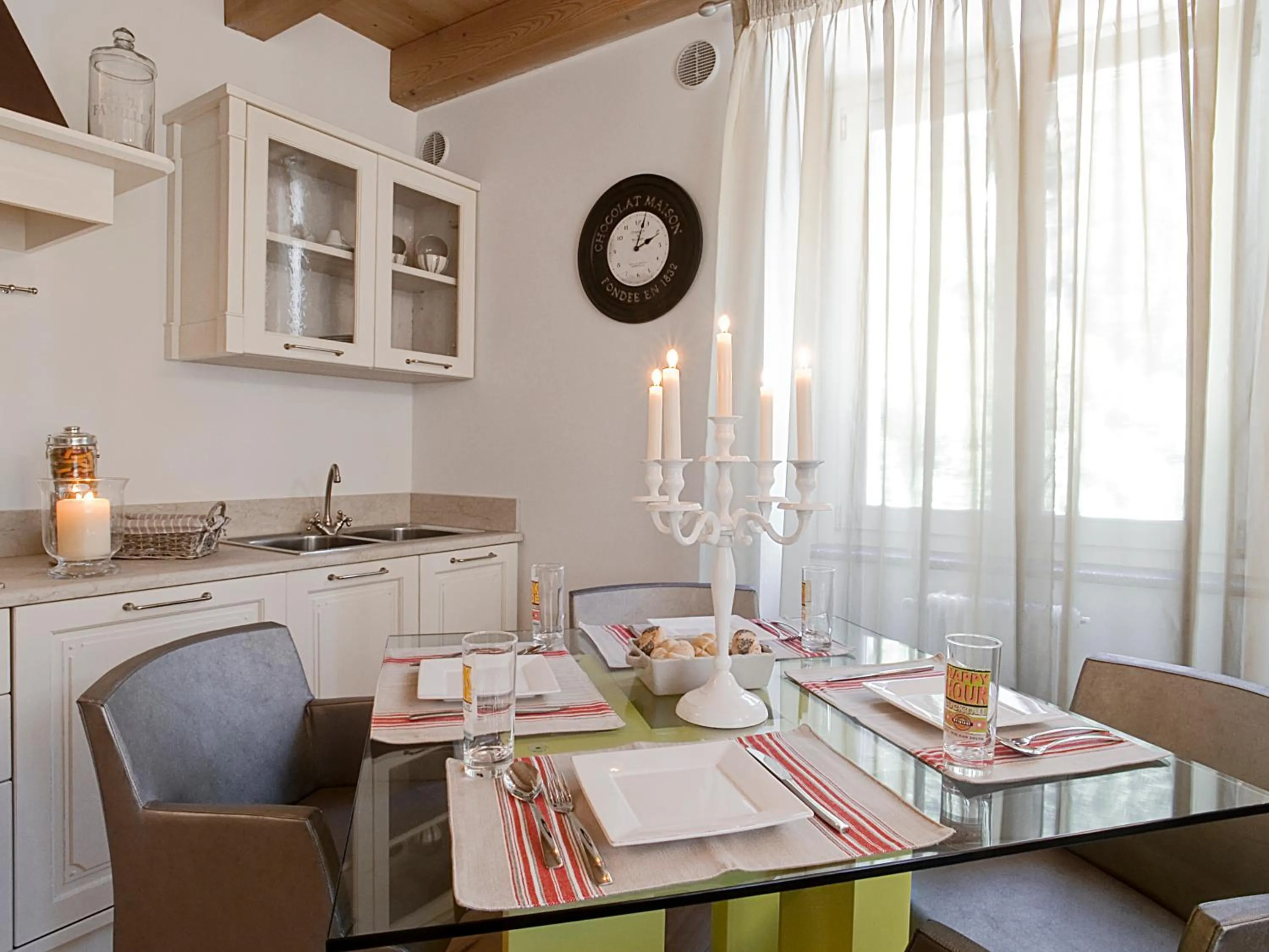 Kitchen or kitchenette in AR Mountains Lodge Villachiara