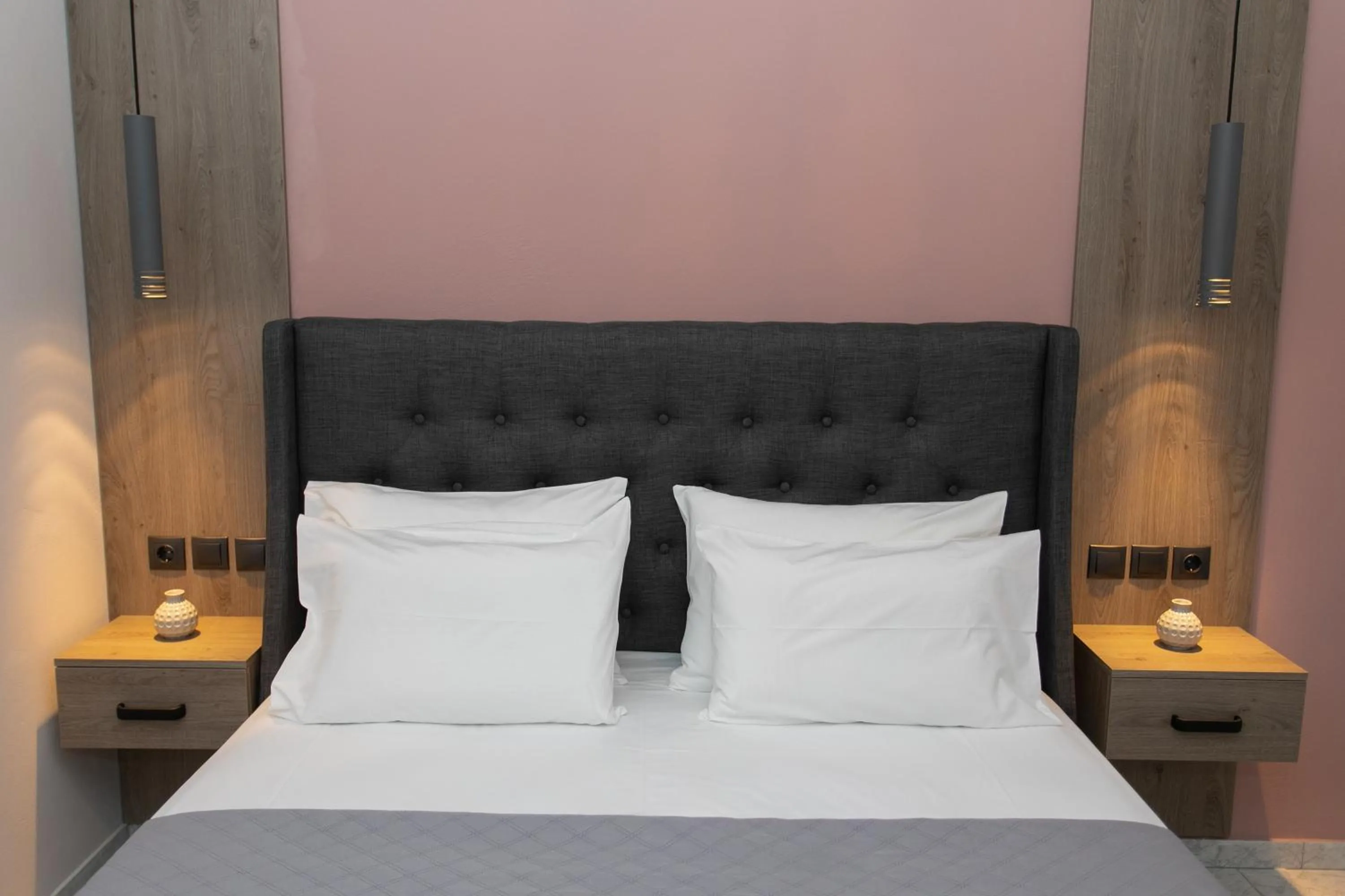 Bed in Corali Studios