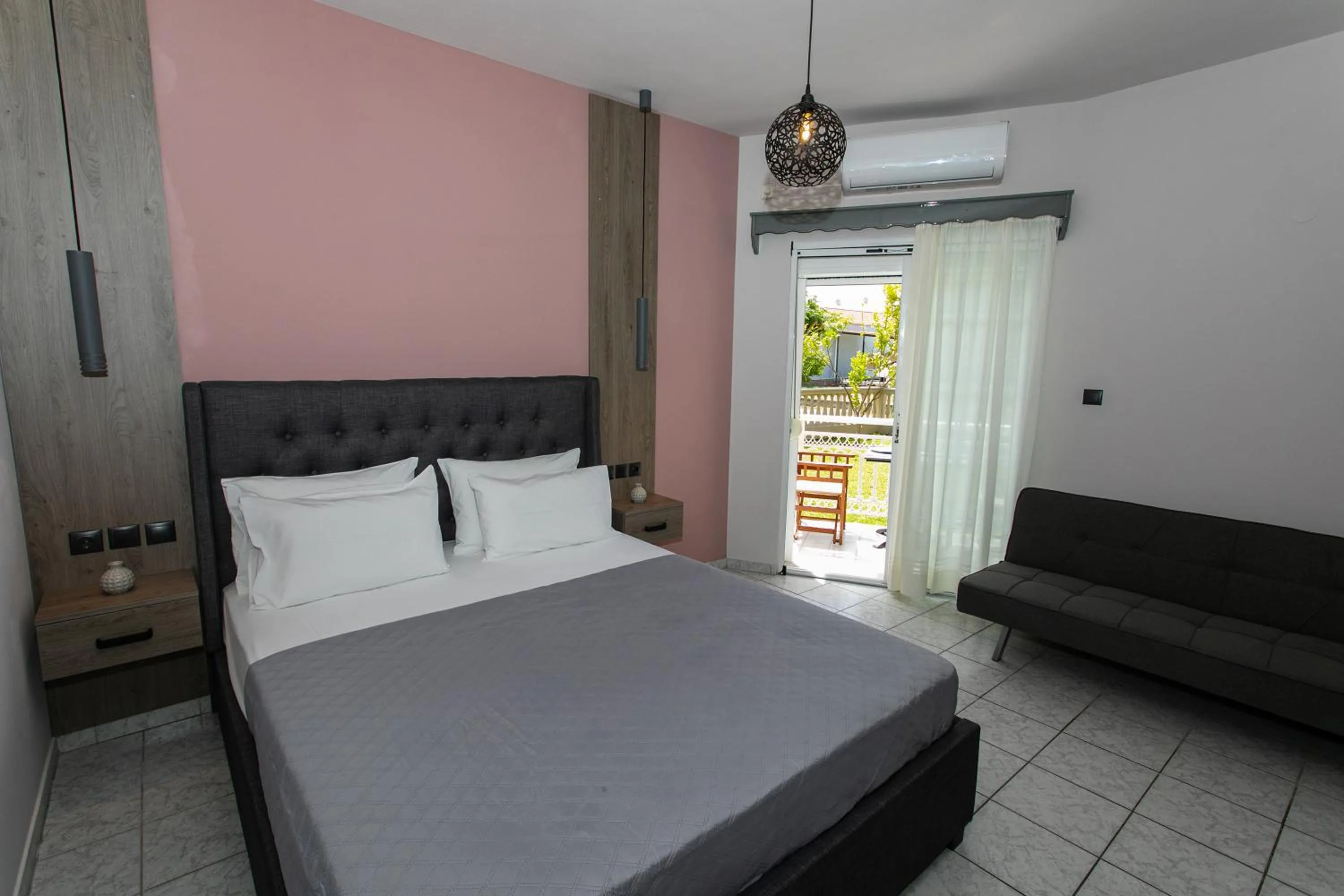 Bed in Corali Studios