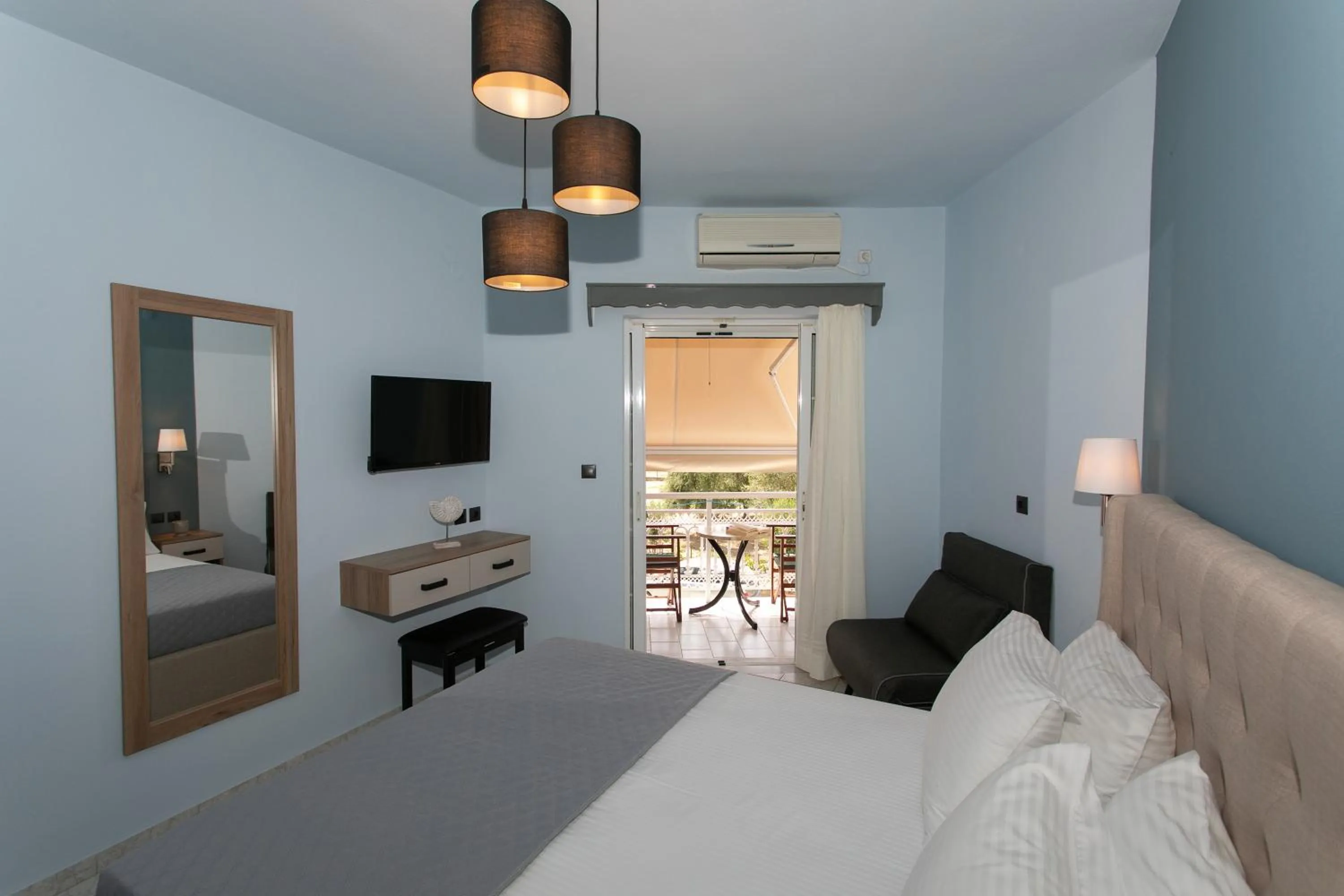 Bed in Corali Studios