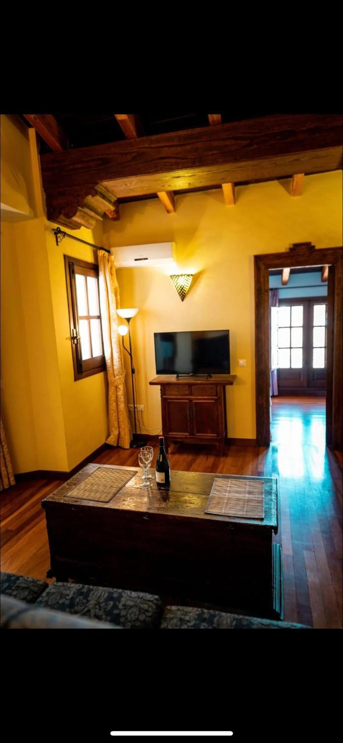 TV and multimedia in La Colegiata De Ronda