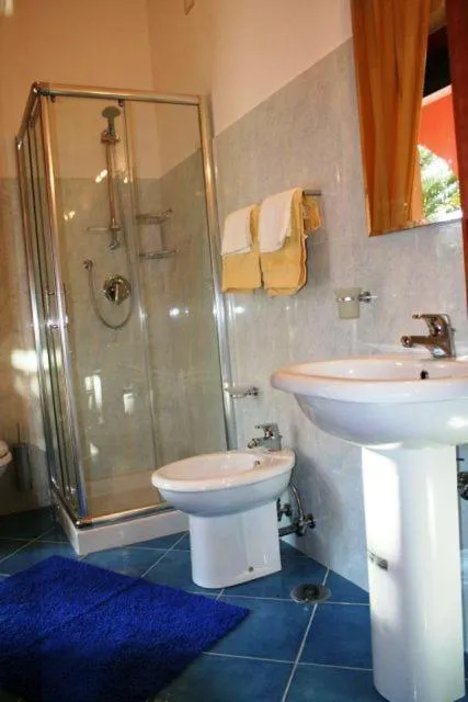 Bathroom in Villa Rosa Sorrento