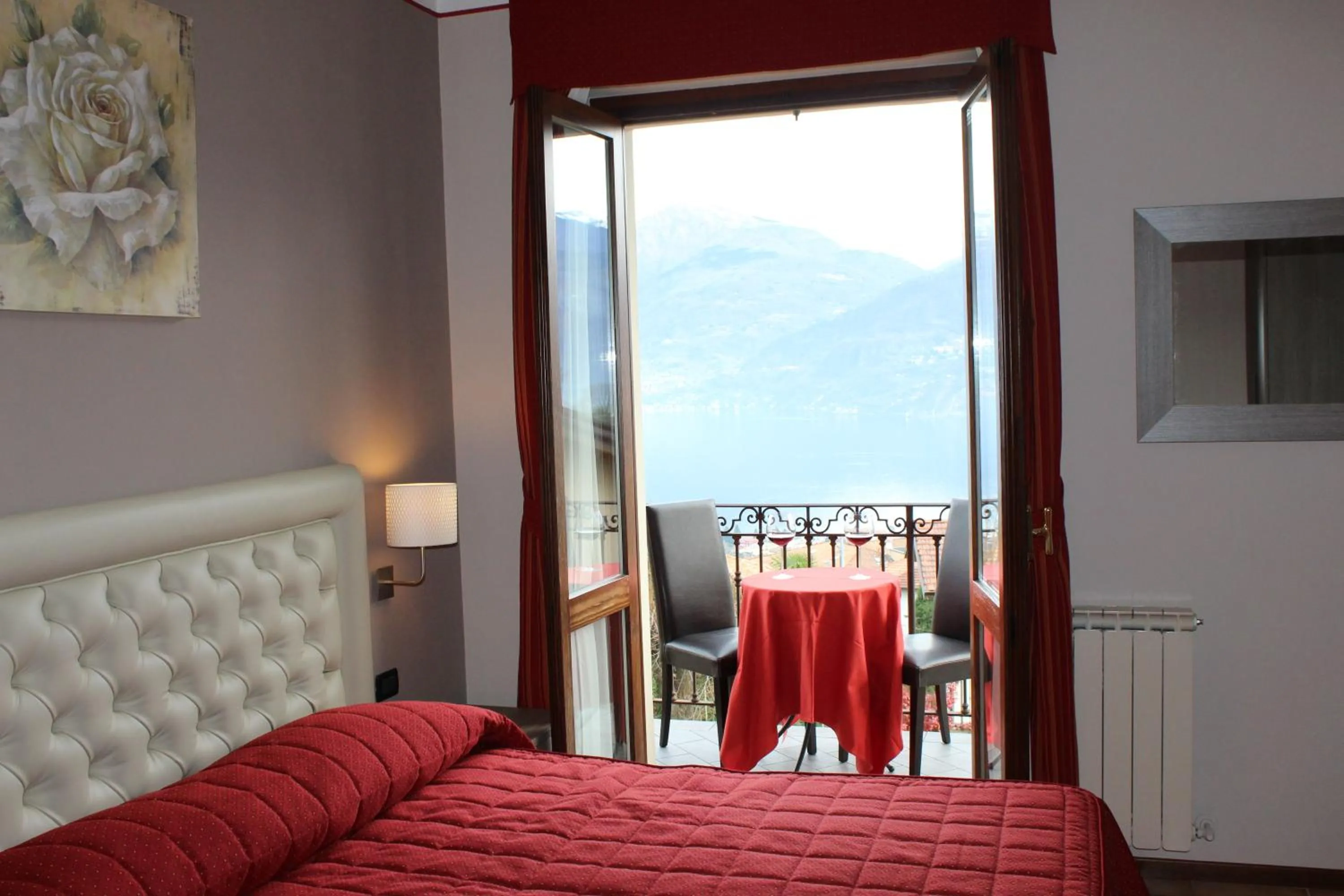 View (from property/room), Bed in Hotel Adler