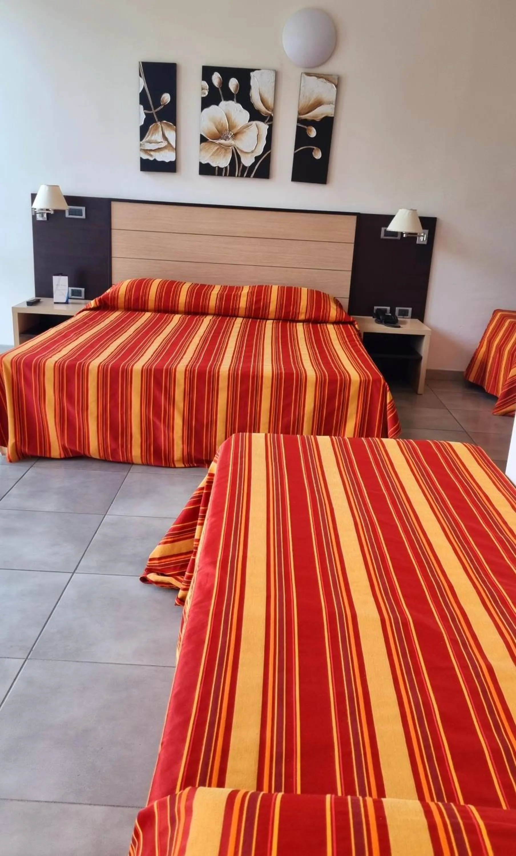 Bed in Hotel Insteia